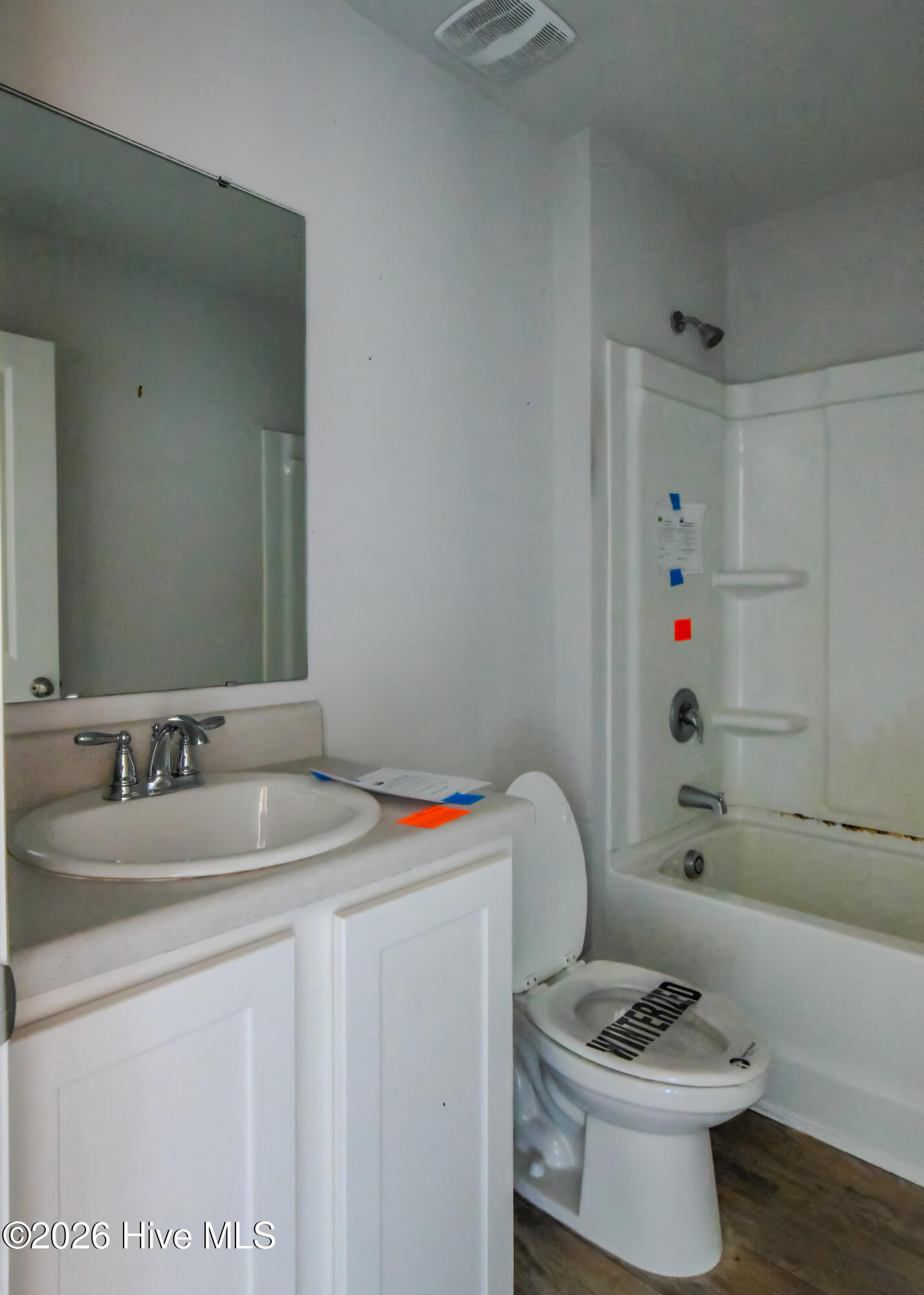 100550996 | Photo 18