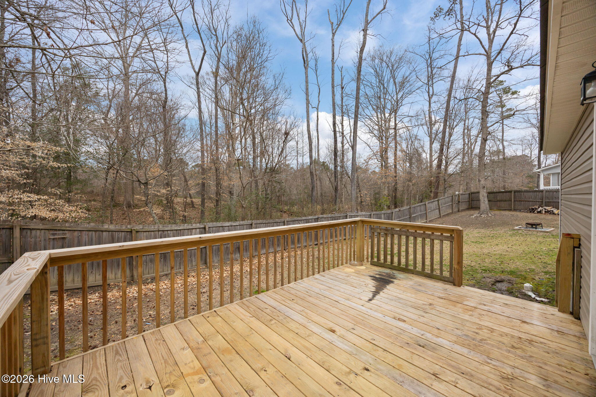 100557959 | Photo 43