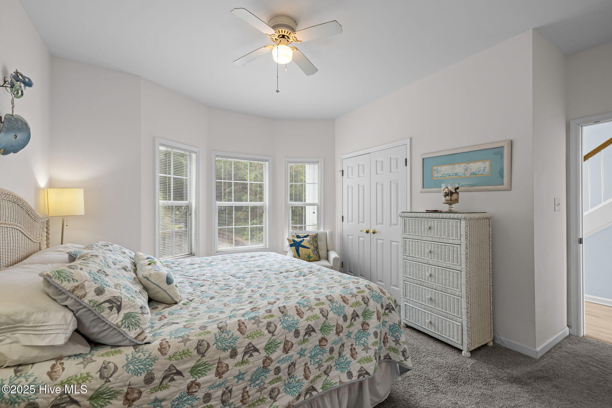 100526742 | Photo 32