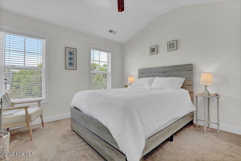 100566646 | Photo 23