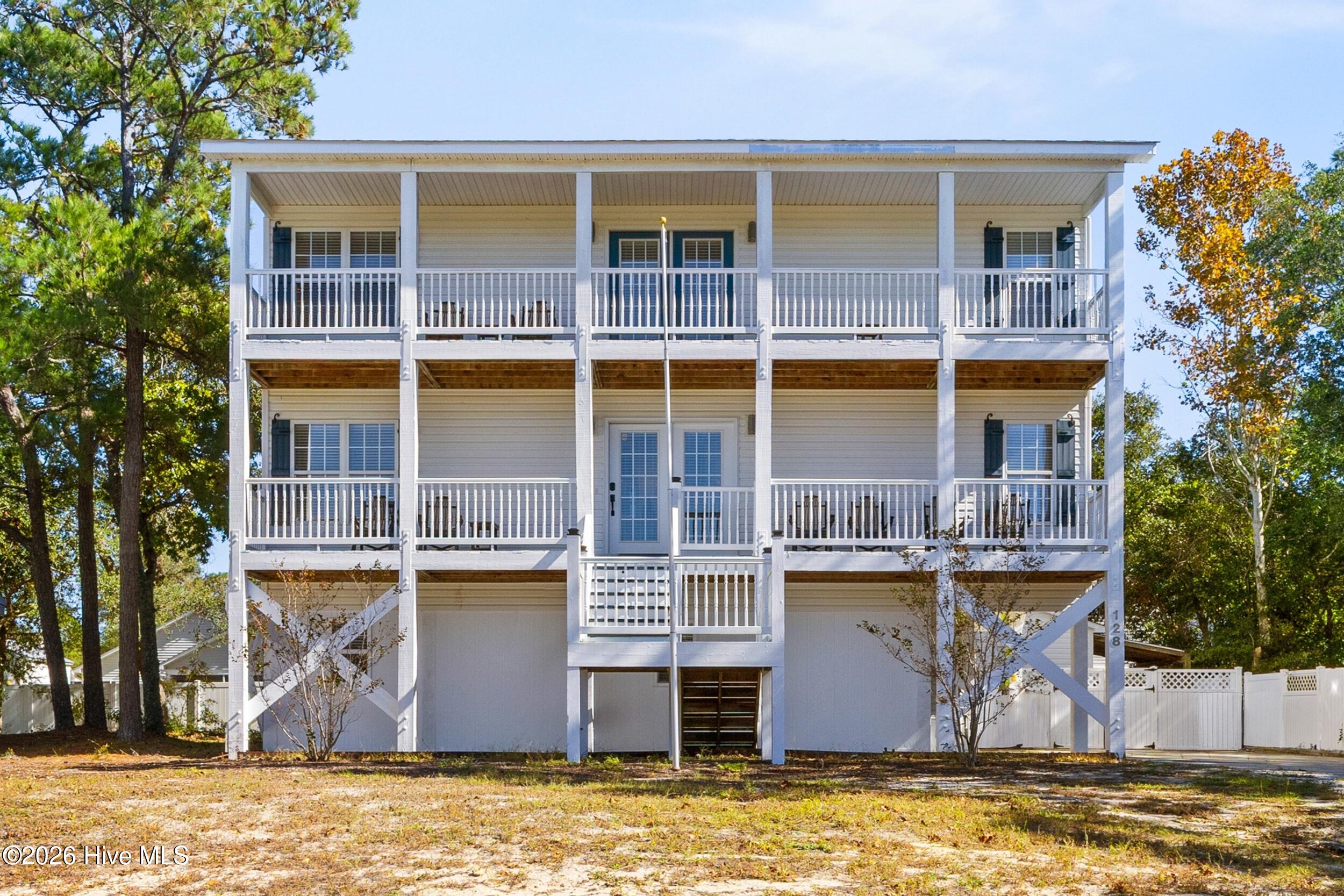 128 NW 10th Street