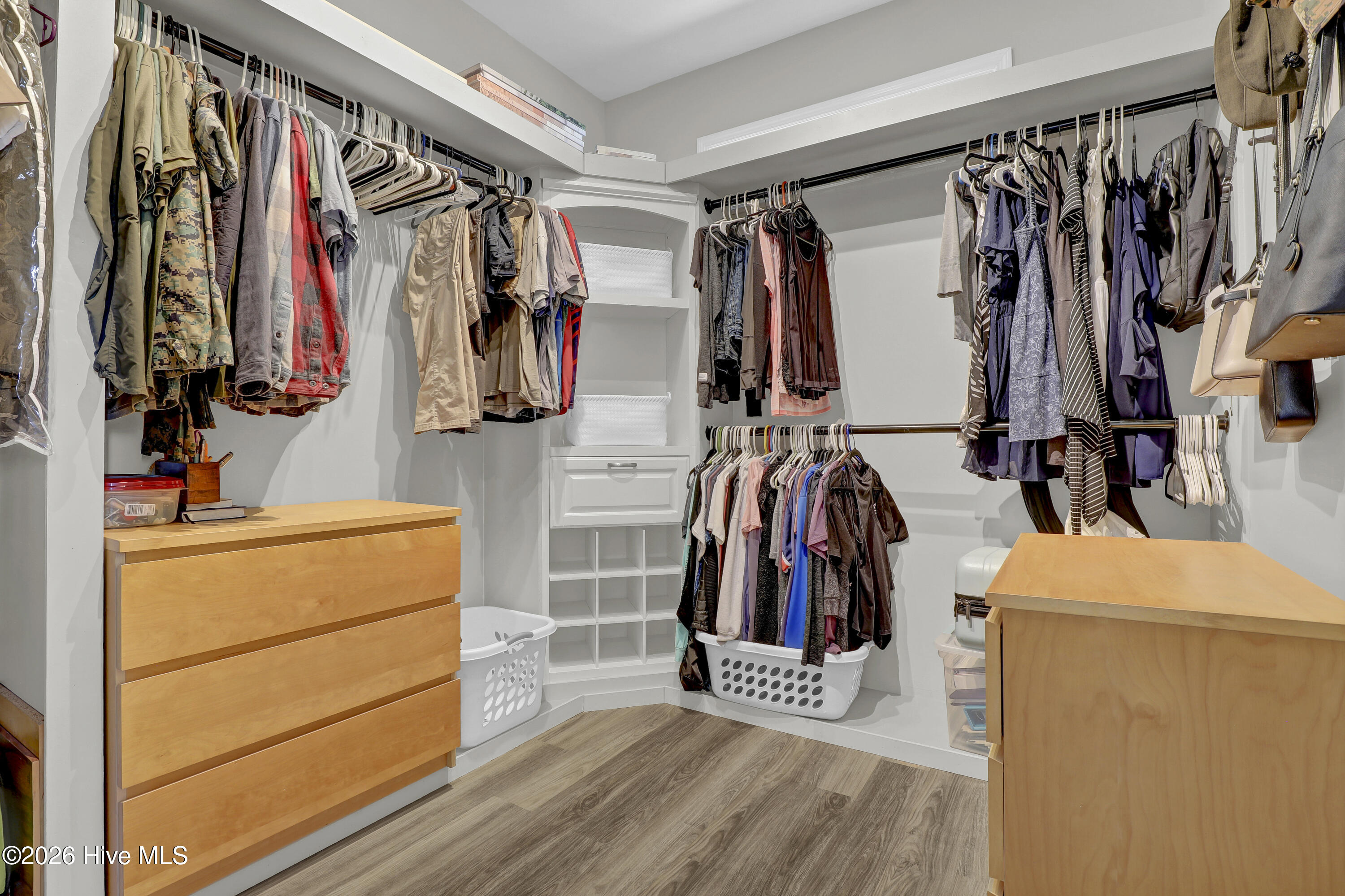 100556544 | Photo 21