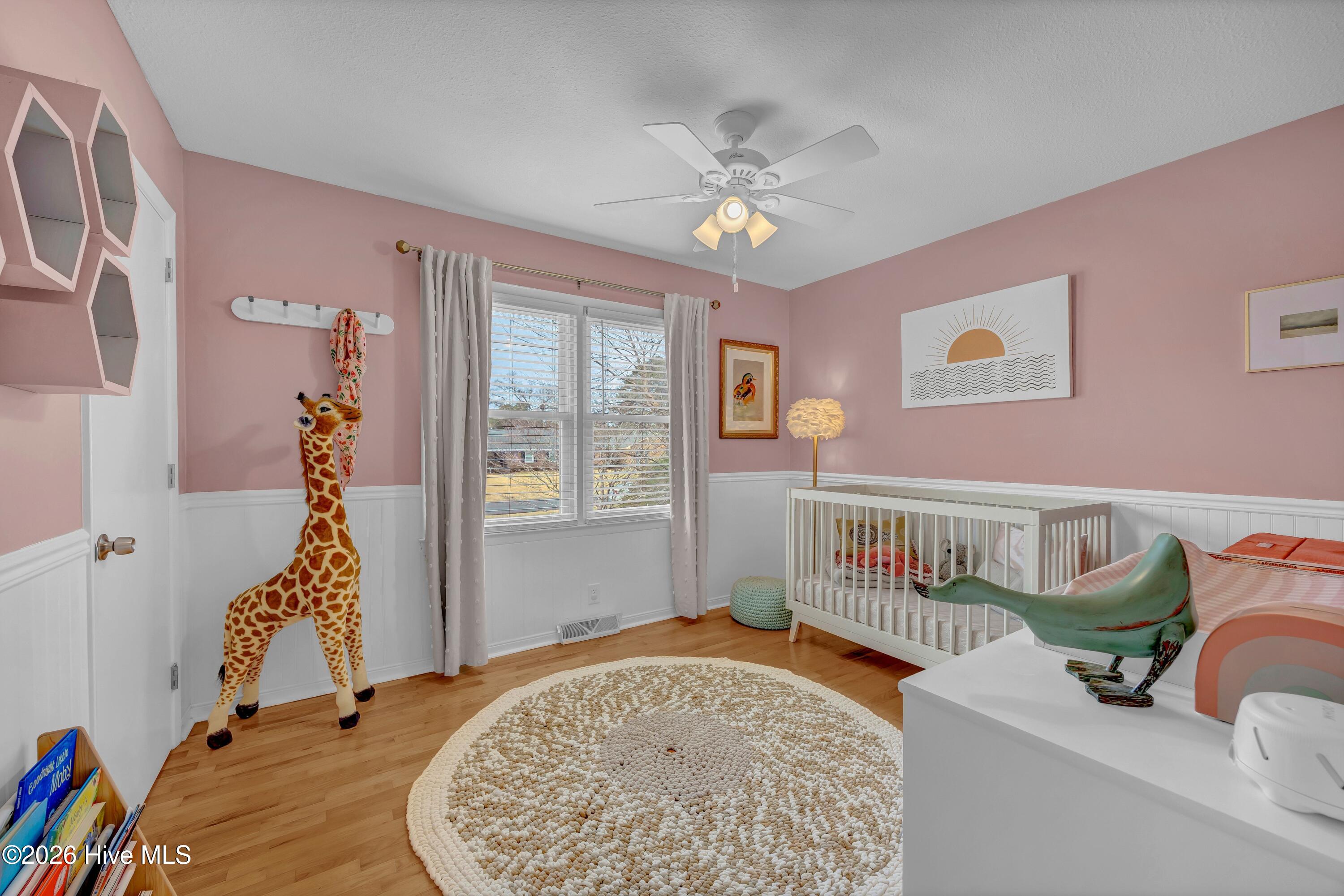 100555704 | Photo 21