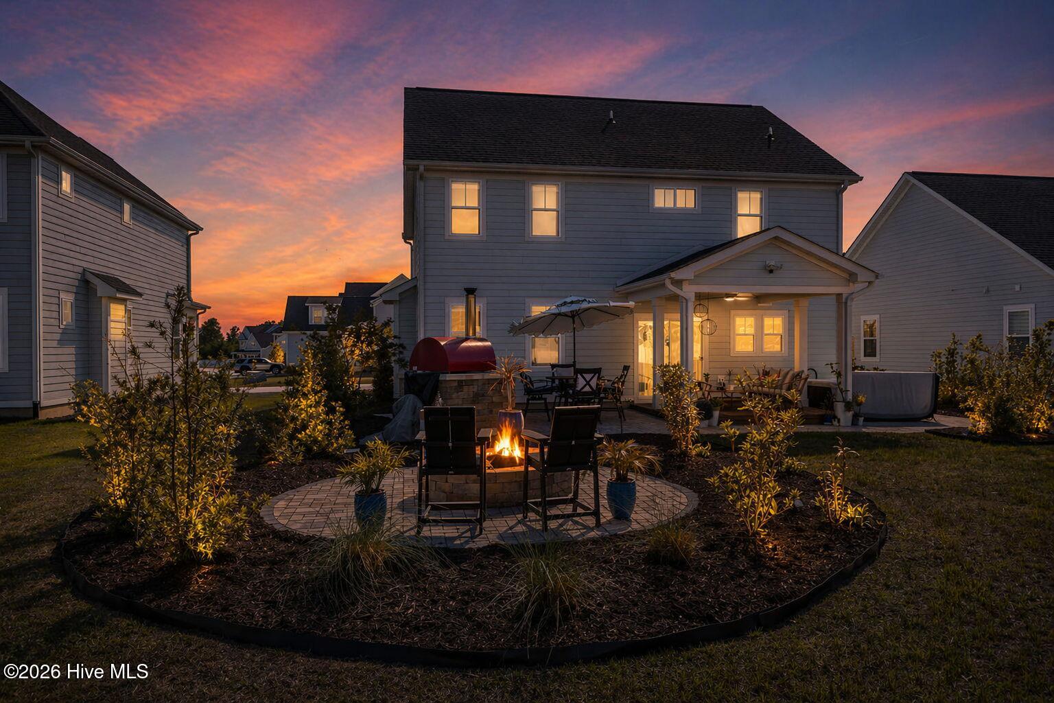 100569687 | Photo 42