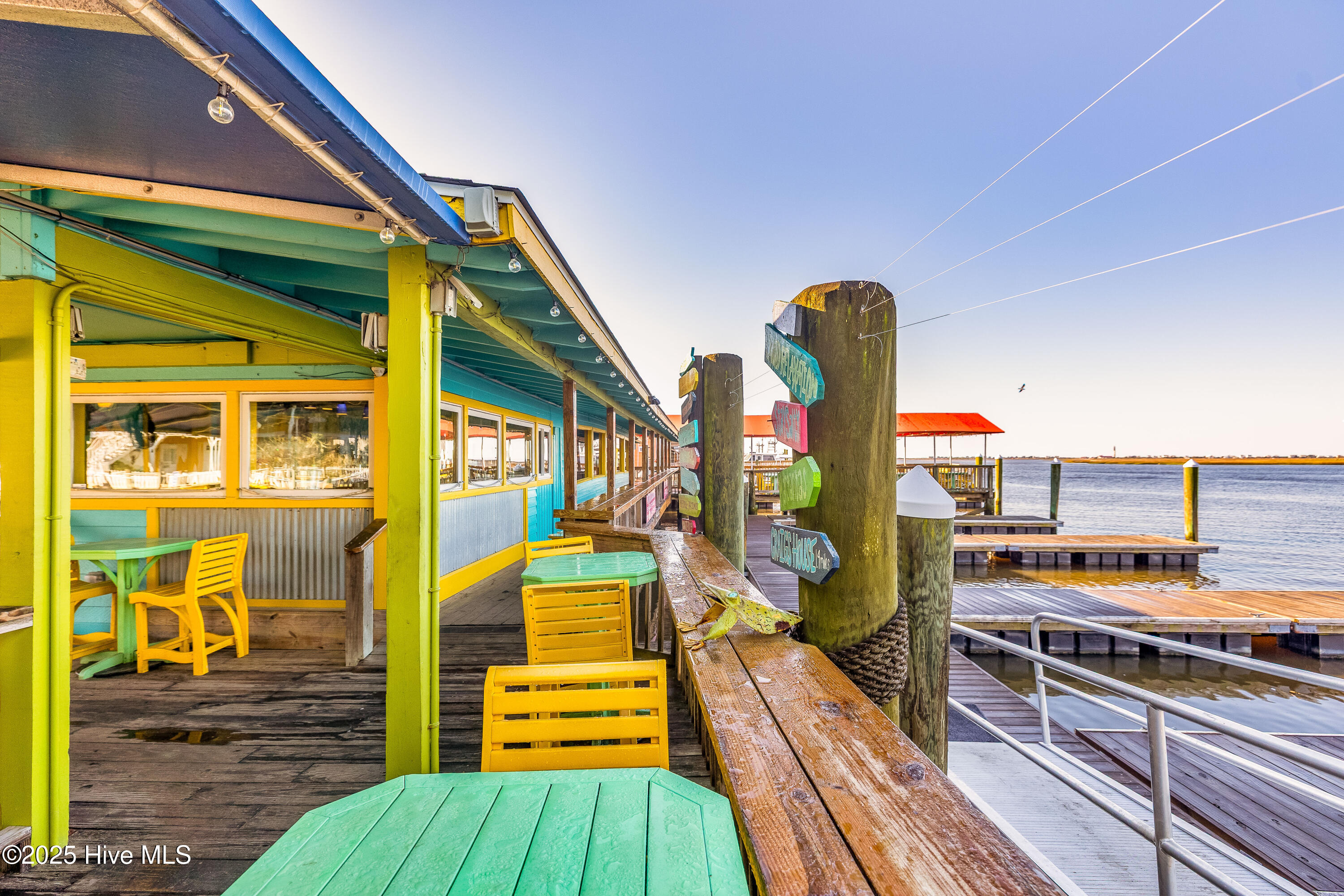 100540432 | Photo 59