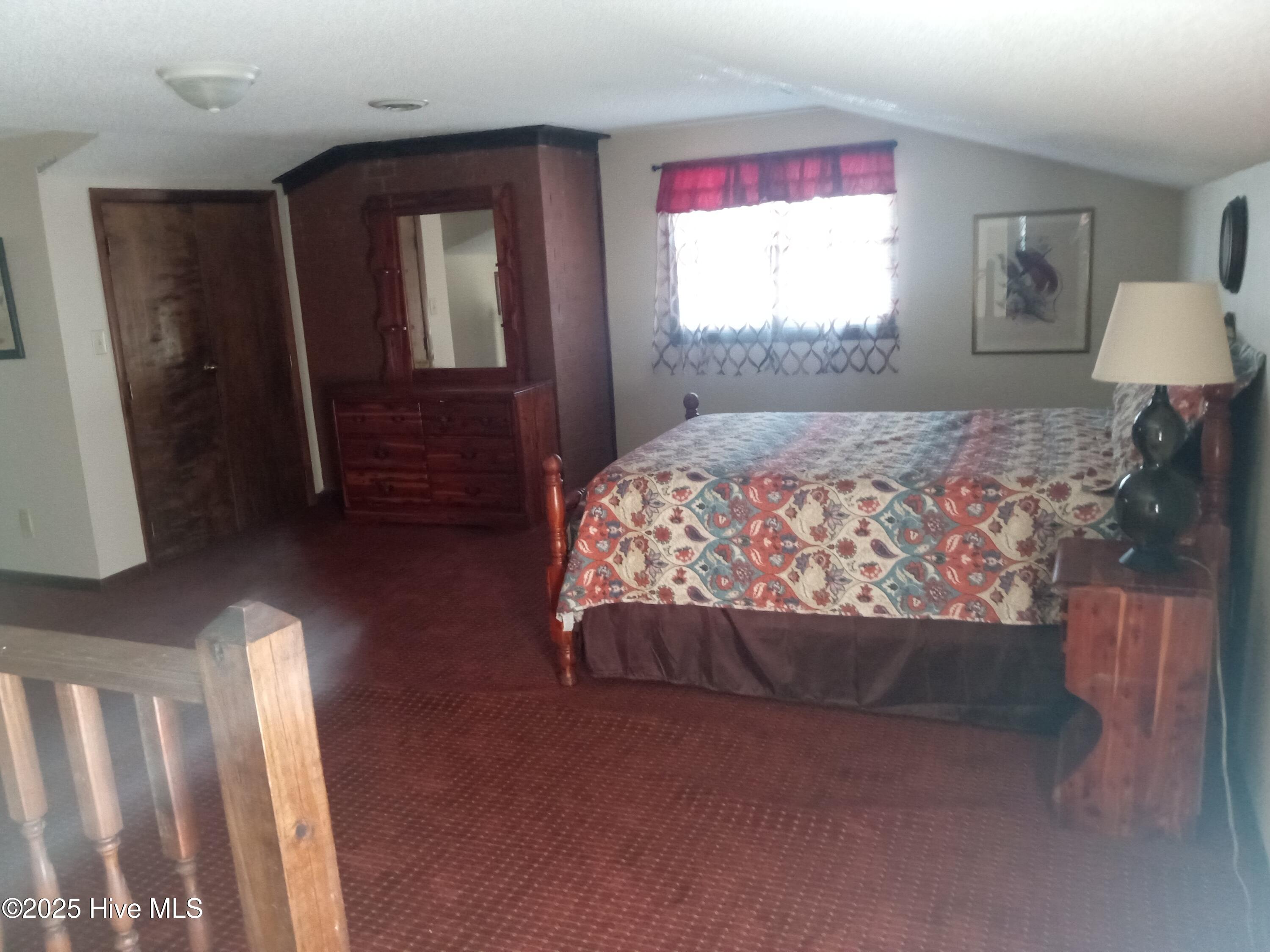 100557572 | Photo 31