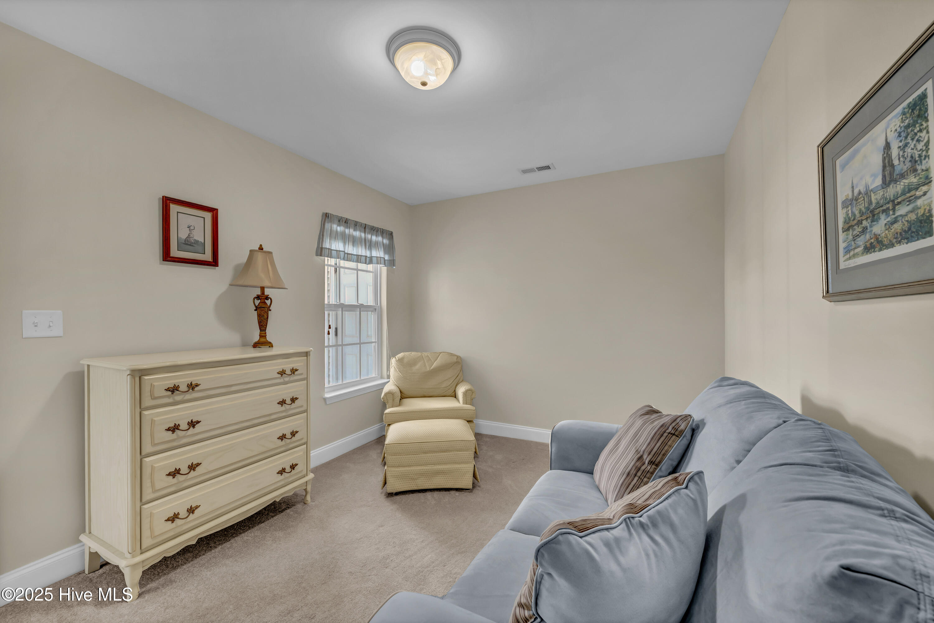 100534065 | Photo 18