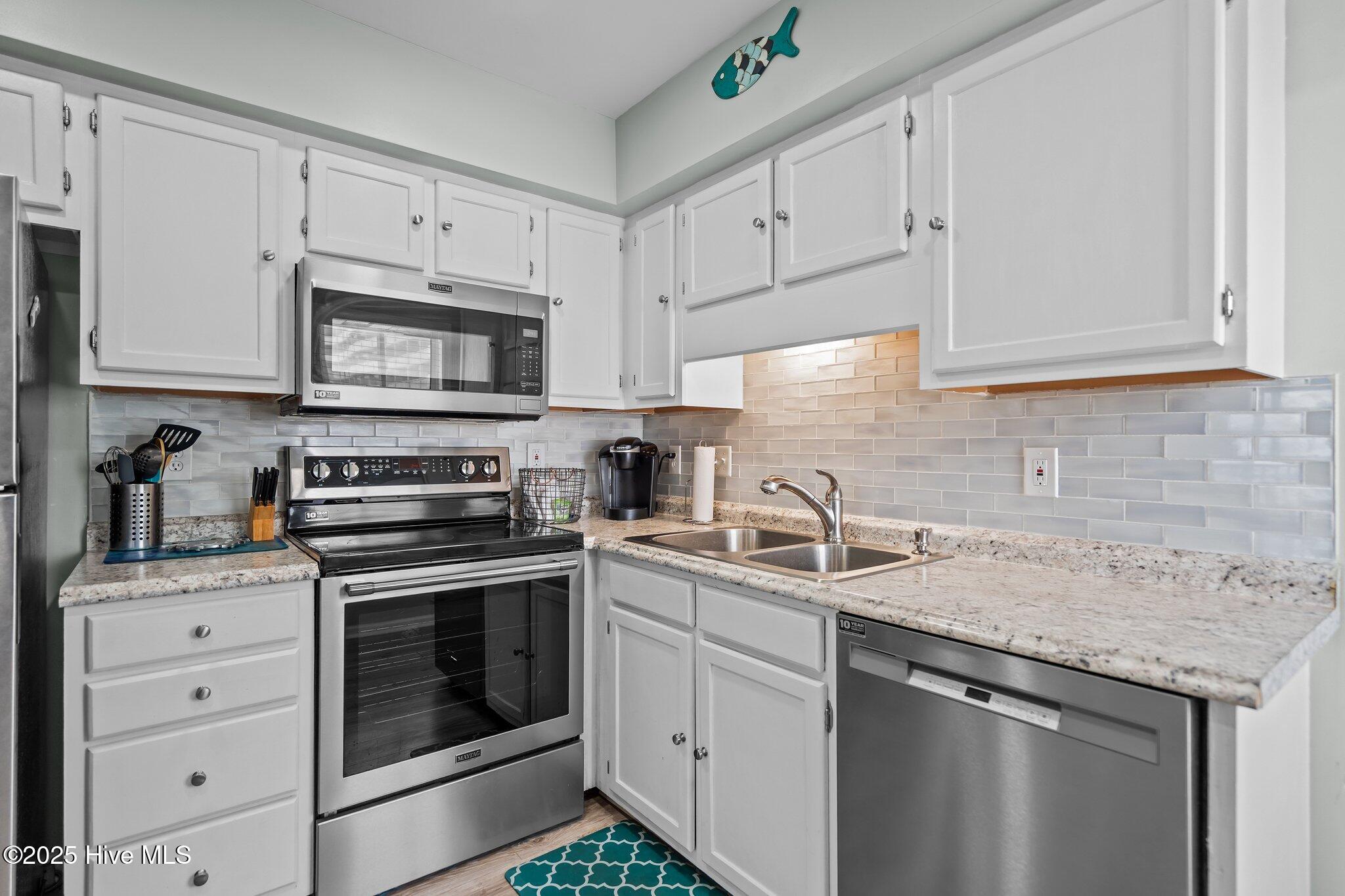 100521784 | Photo 13