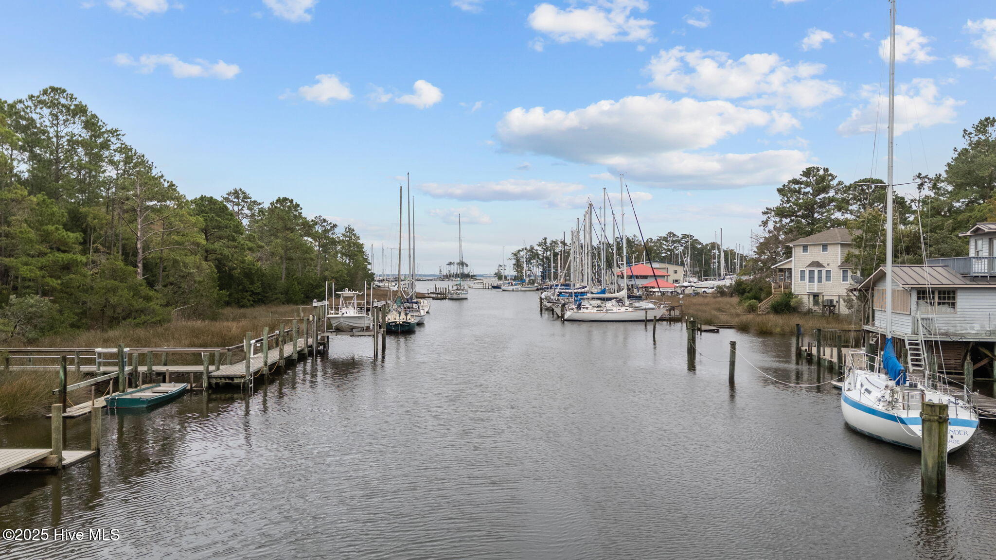 402 Whittaker Point Road,Oriental