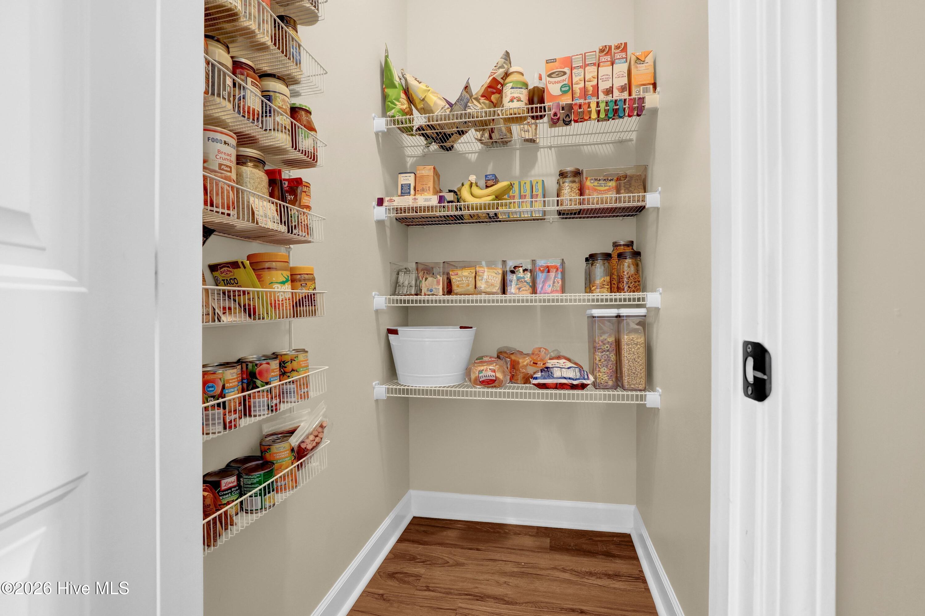 100553474 | Photo 15