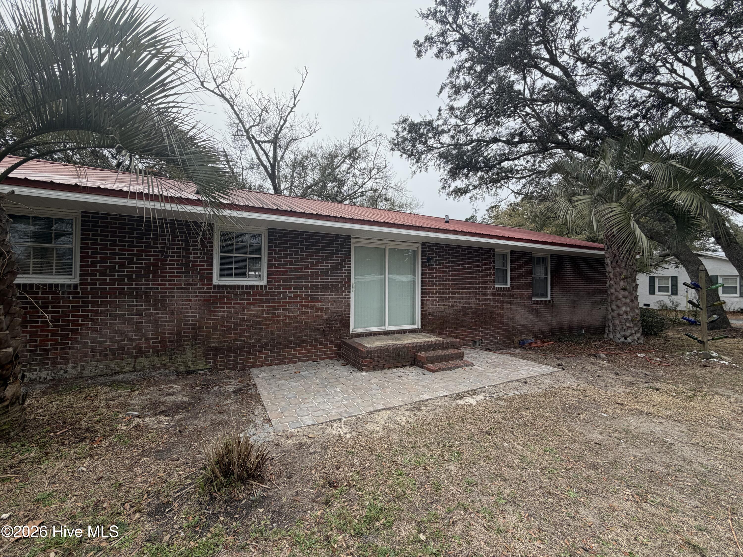 100556187 | Photo 11