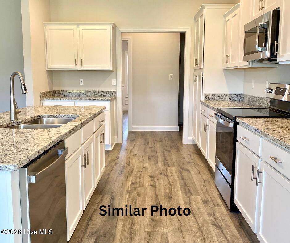 100550019 | Photo 12