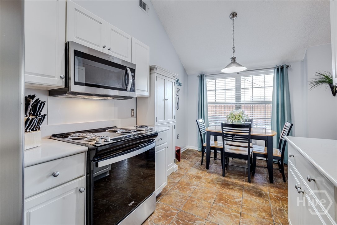 112 Oak Grove Lane, Savannah, GA, 31419