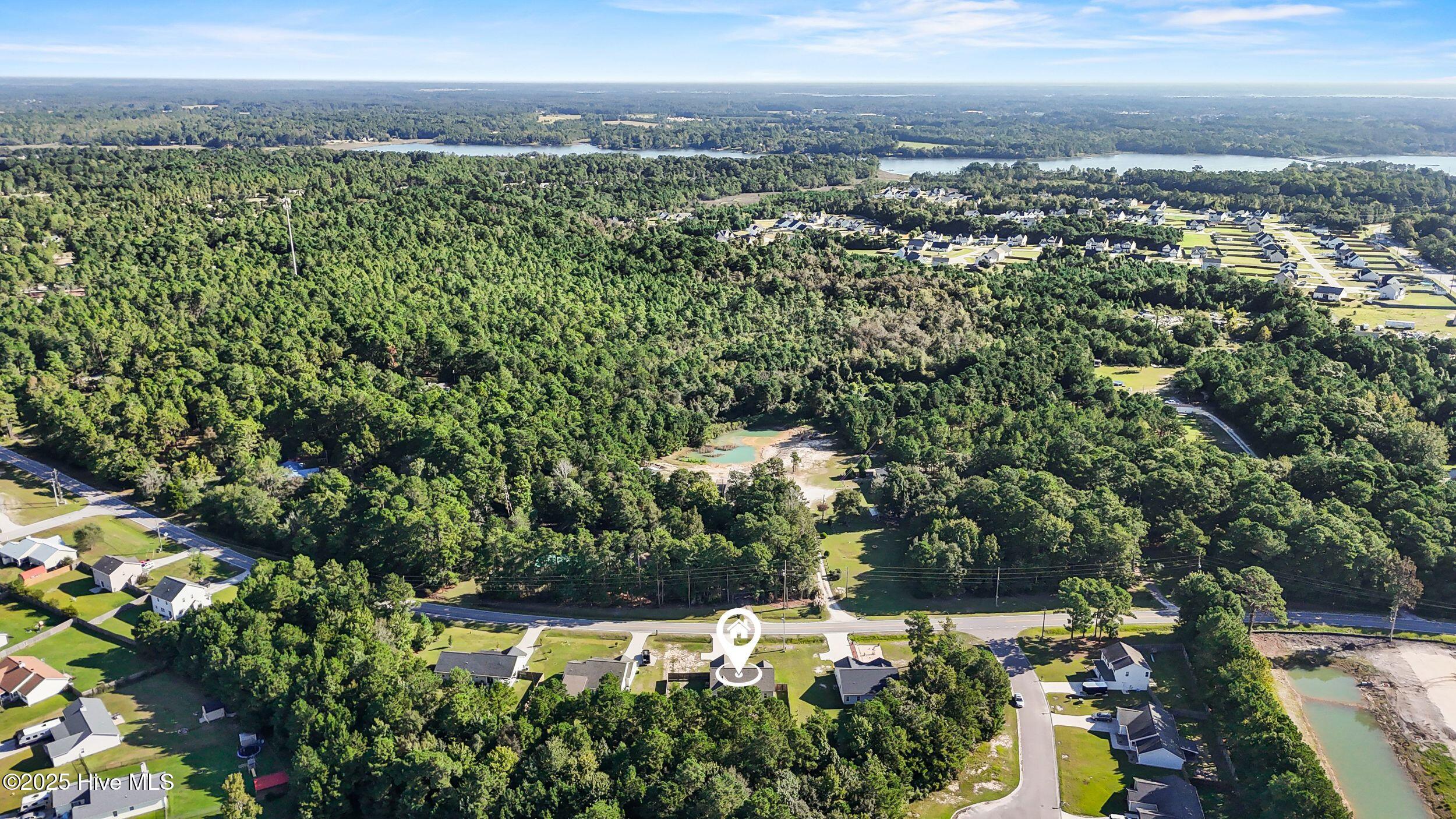 100531744 | Photo 40