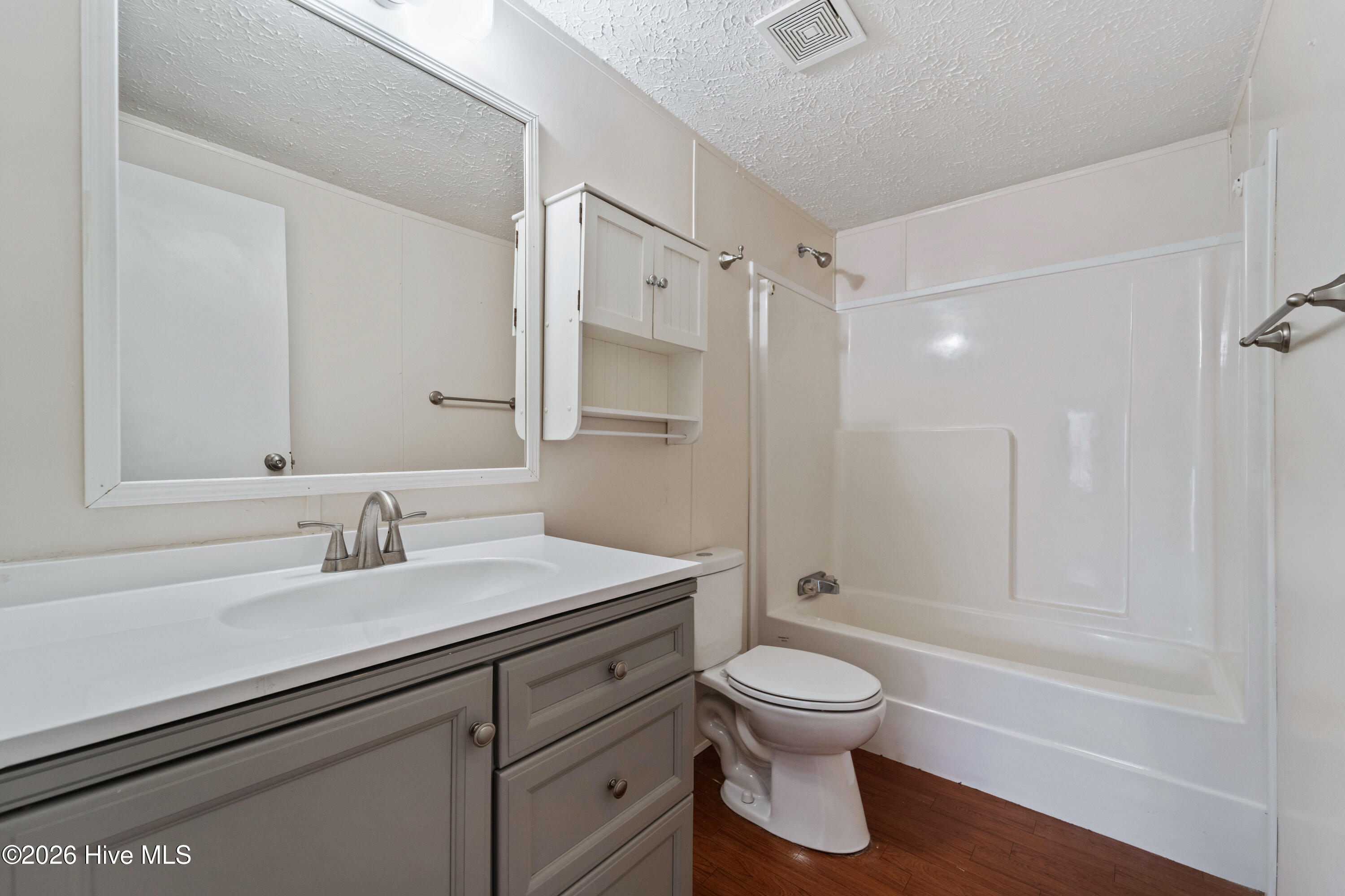 100556761 | Photo 18