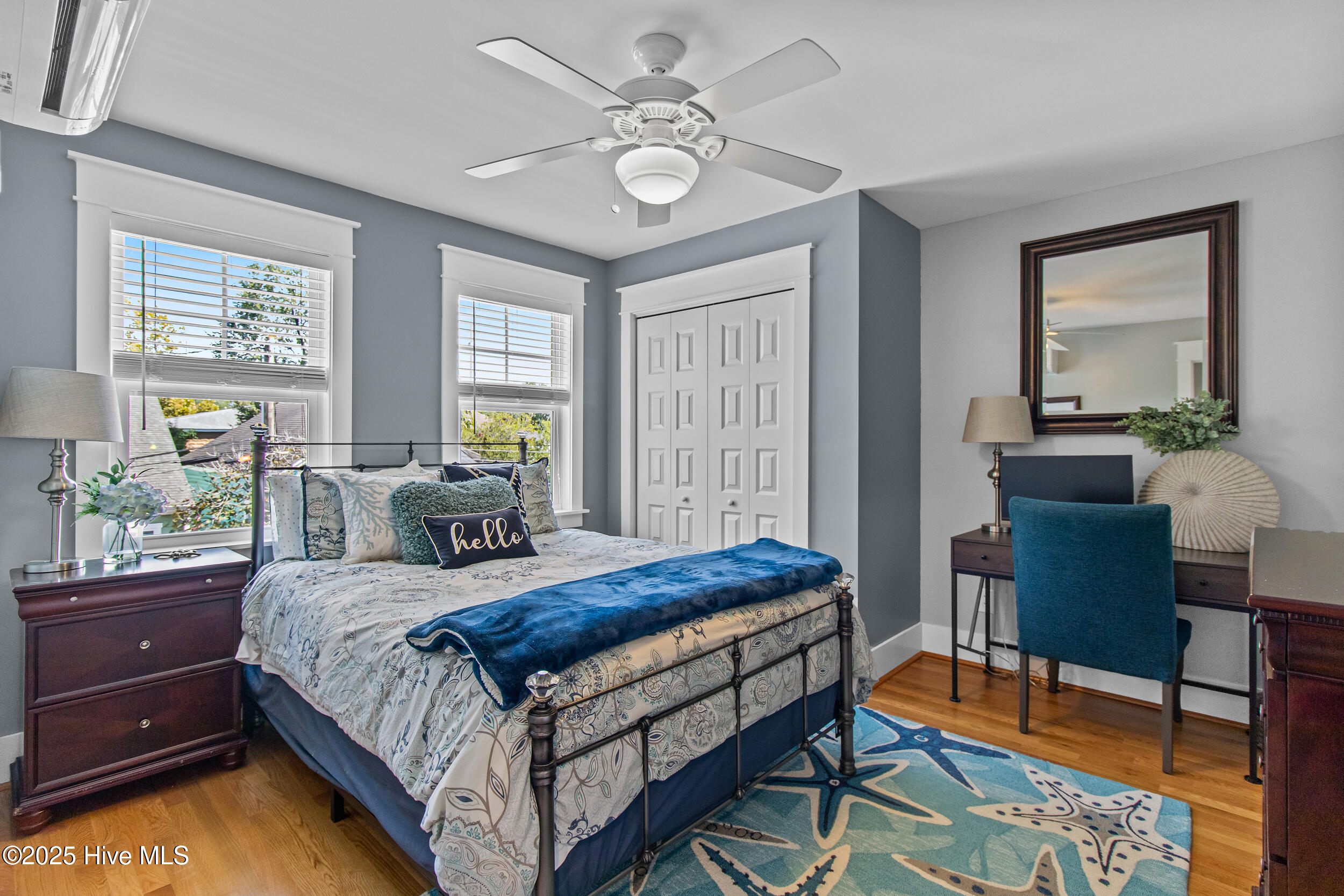 100532640 | Photo 38