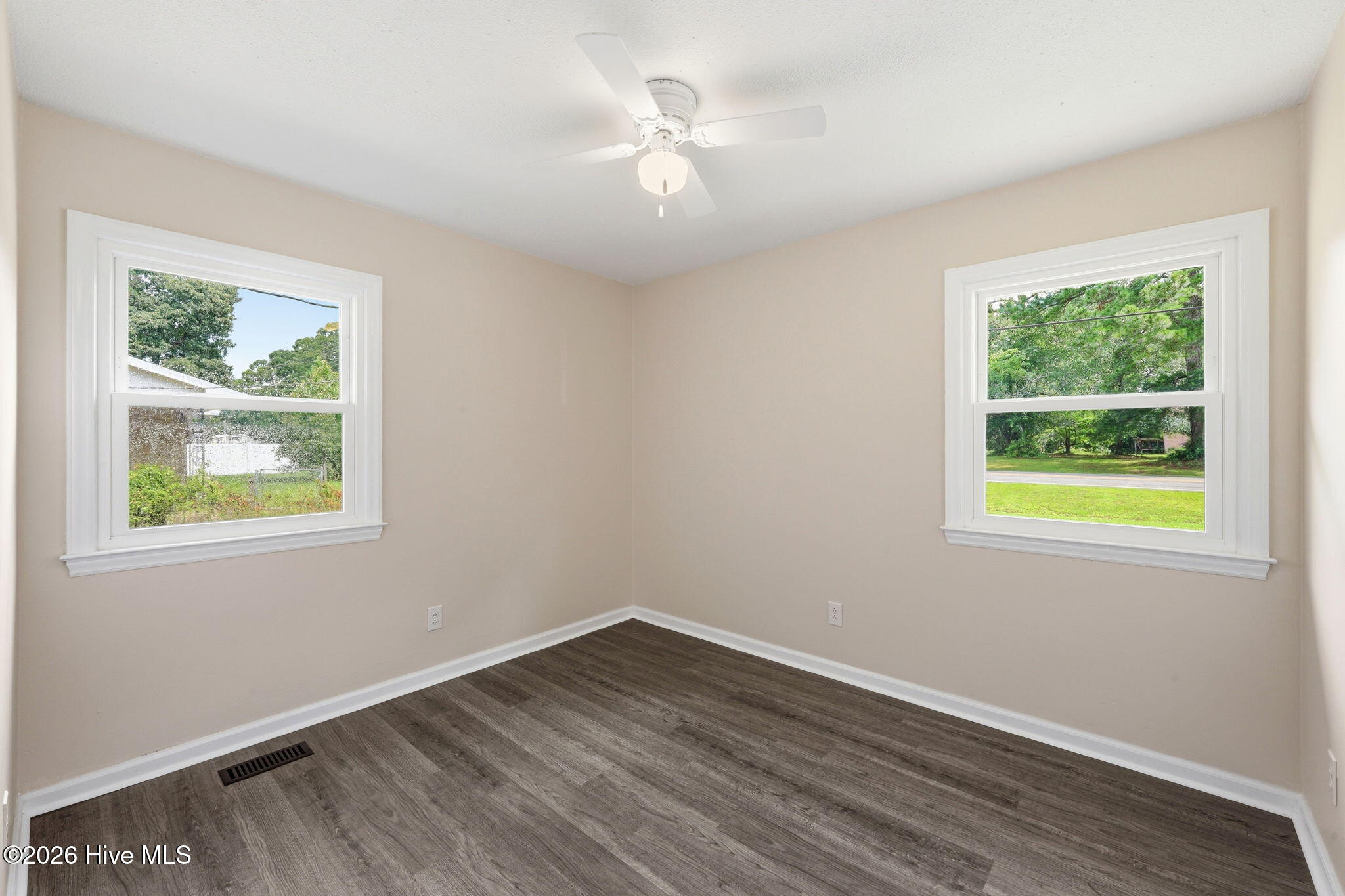 1040 Broad Creek Road,New Bern