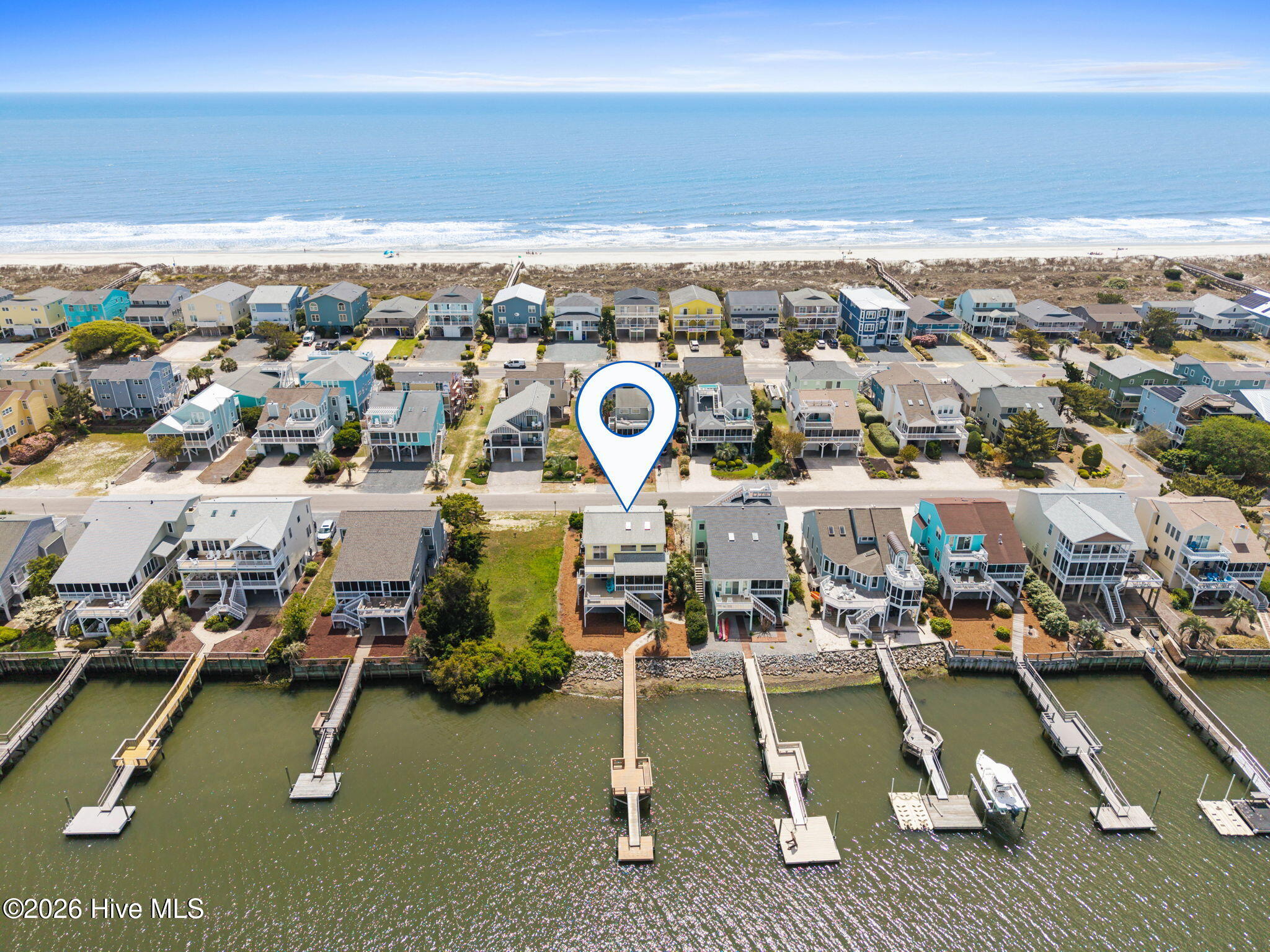 100566537 | Photo 48