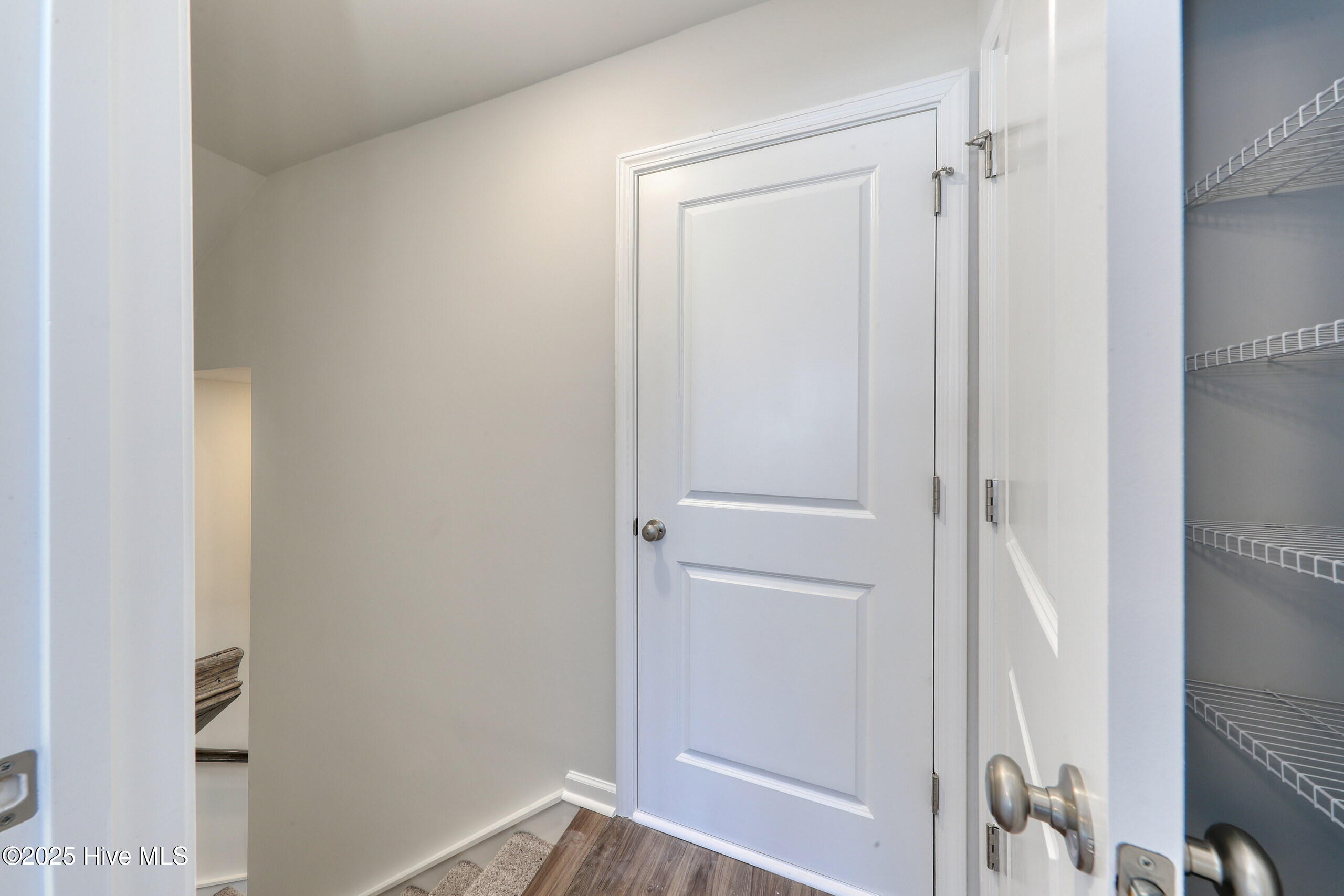 100552659 | Photo 29