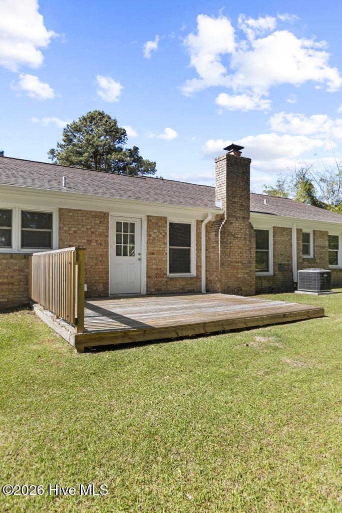 100568069 | Photo 29