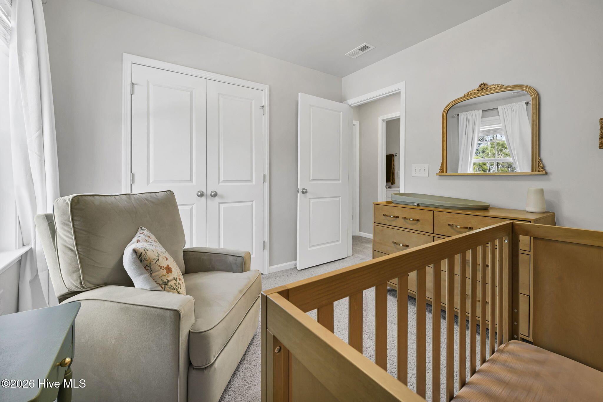 100552838 | Photo 26