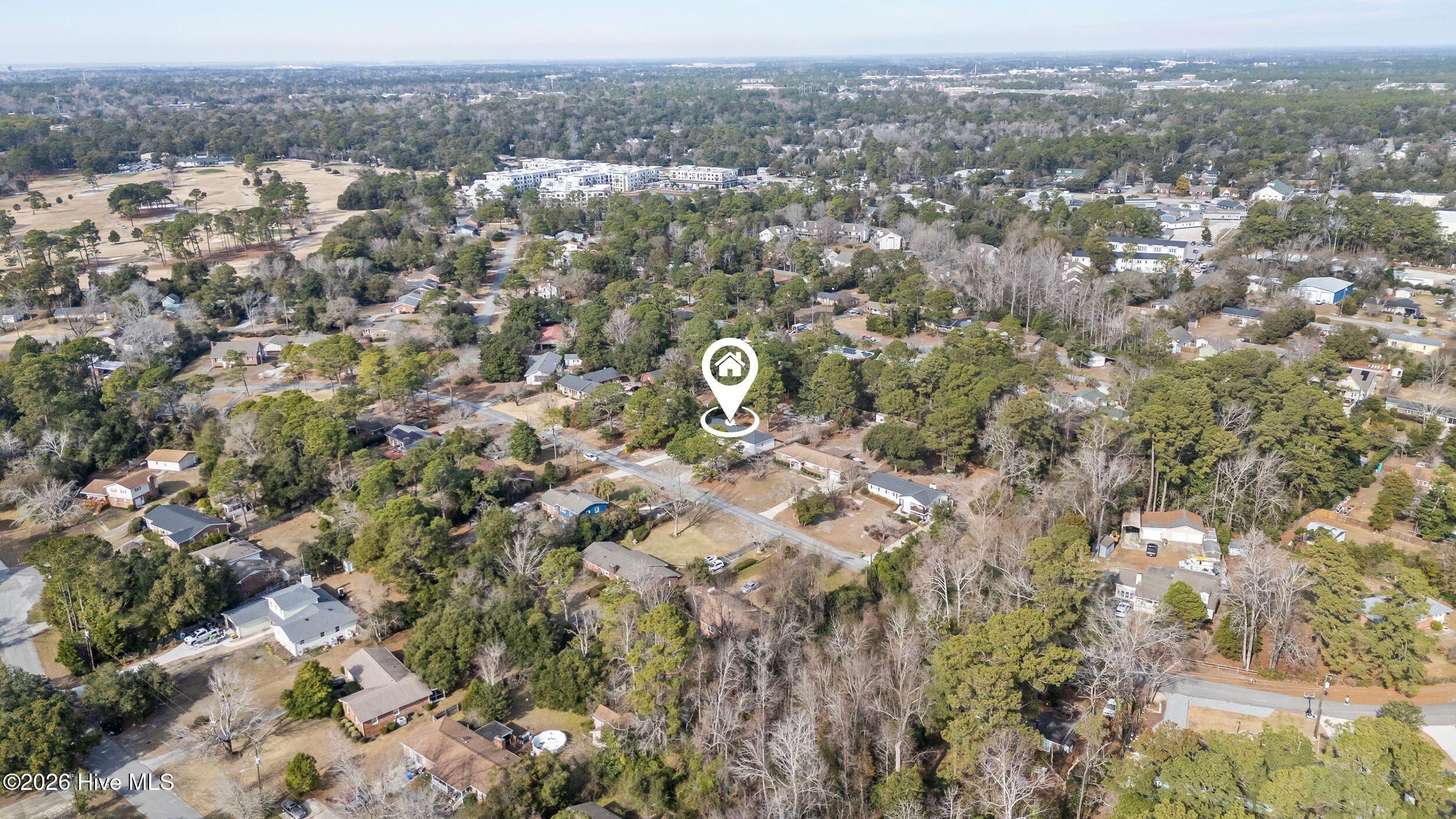 100548079 | Photo 52