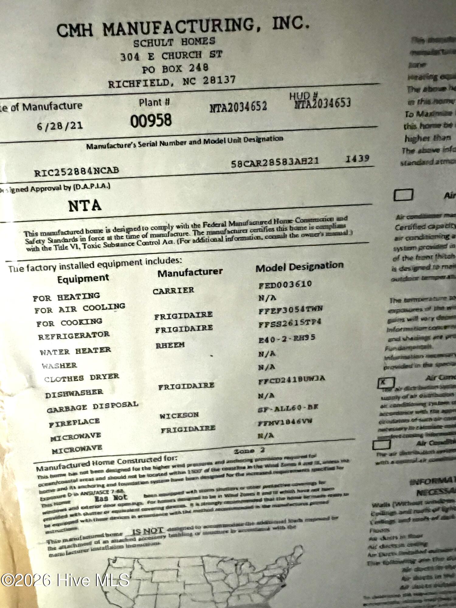 100558277 | Photo 38