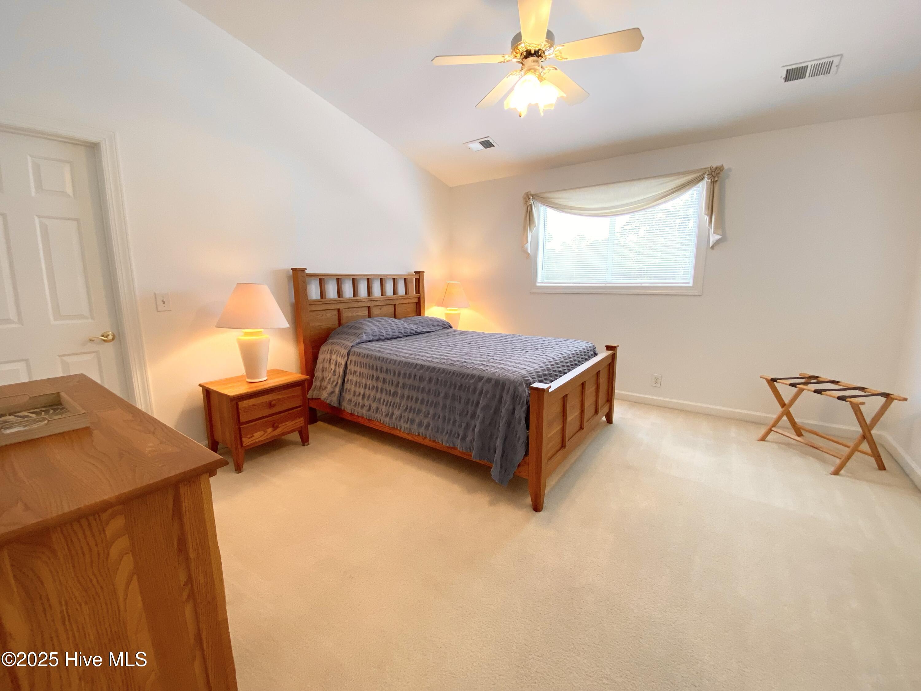 100552494 | Photo 58