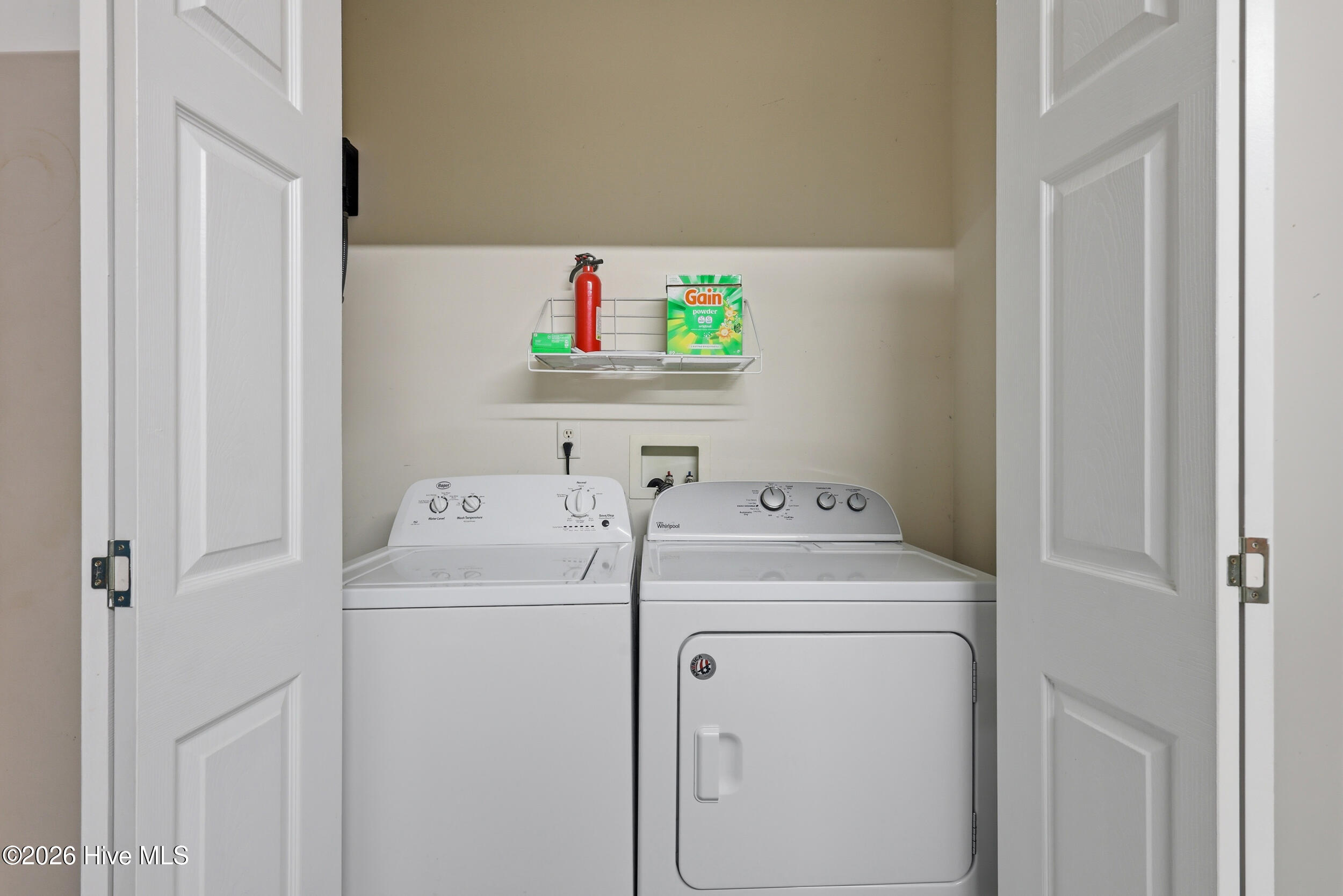 100559540 | Photo 15