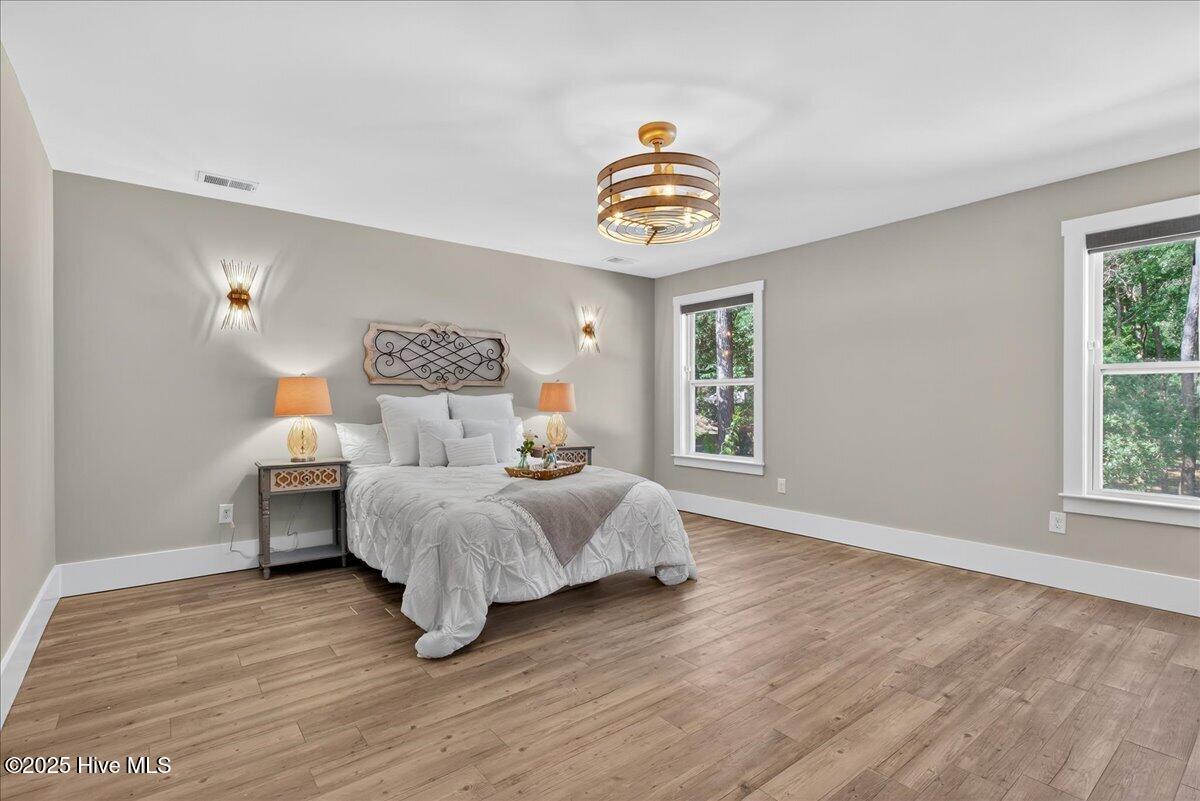 100514096 | Photo 48