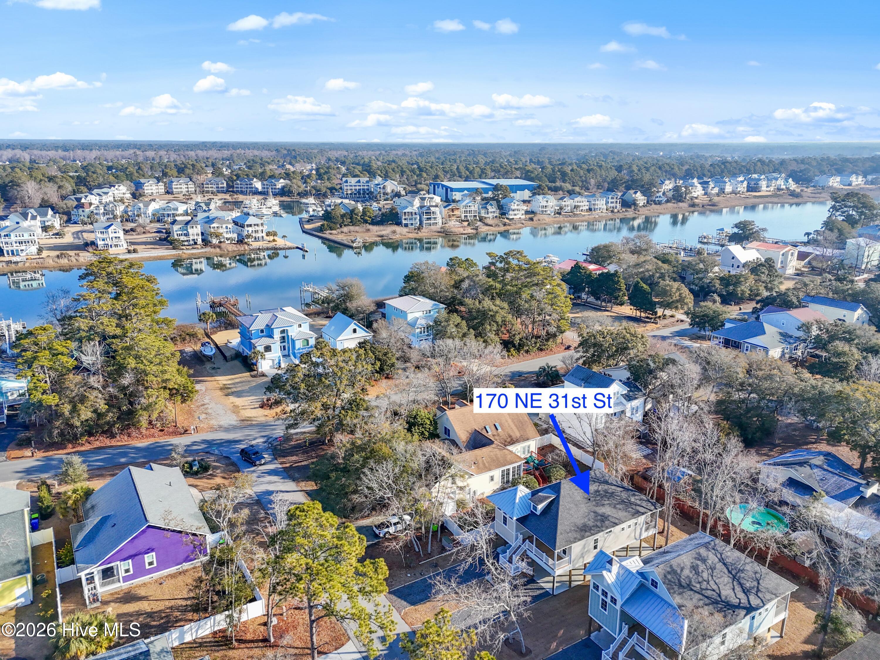 100502885 | Photo 37