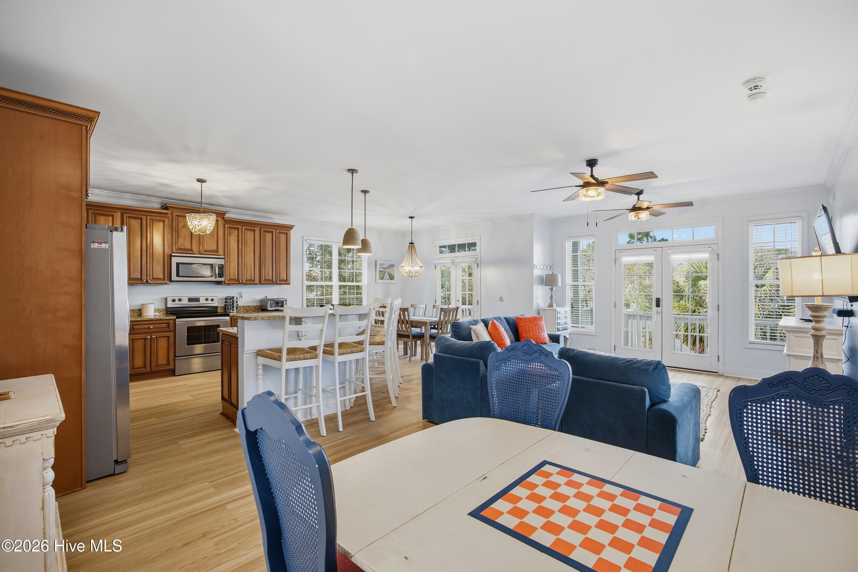 100552701 | Photo 22