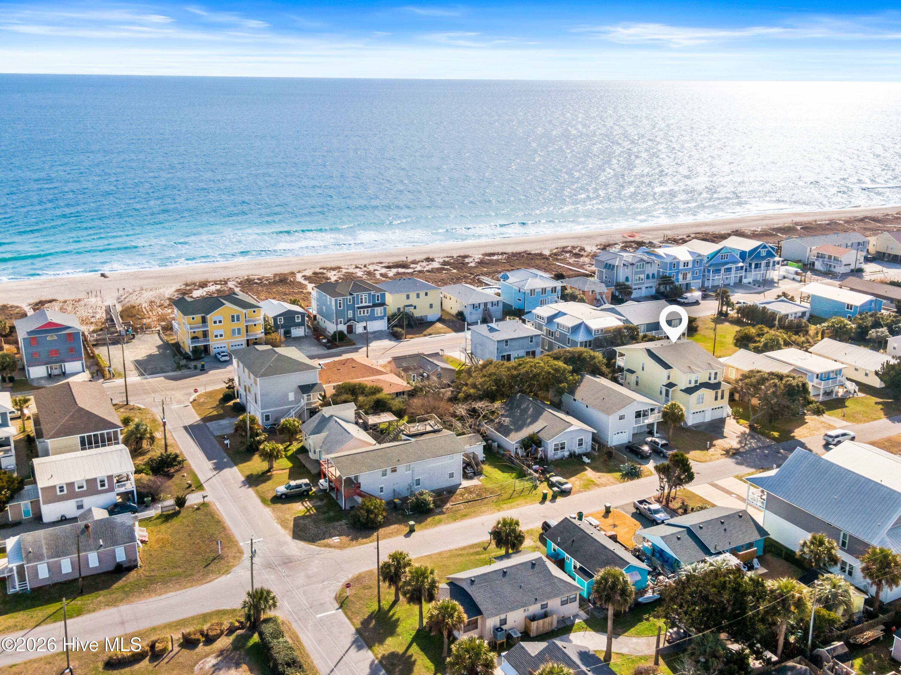 100550926 | Photo 38