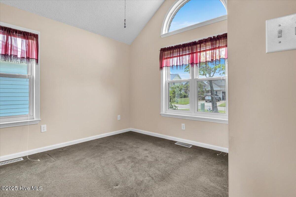 100511551 | Photo 21