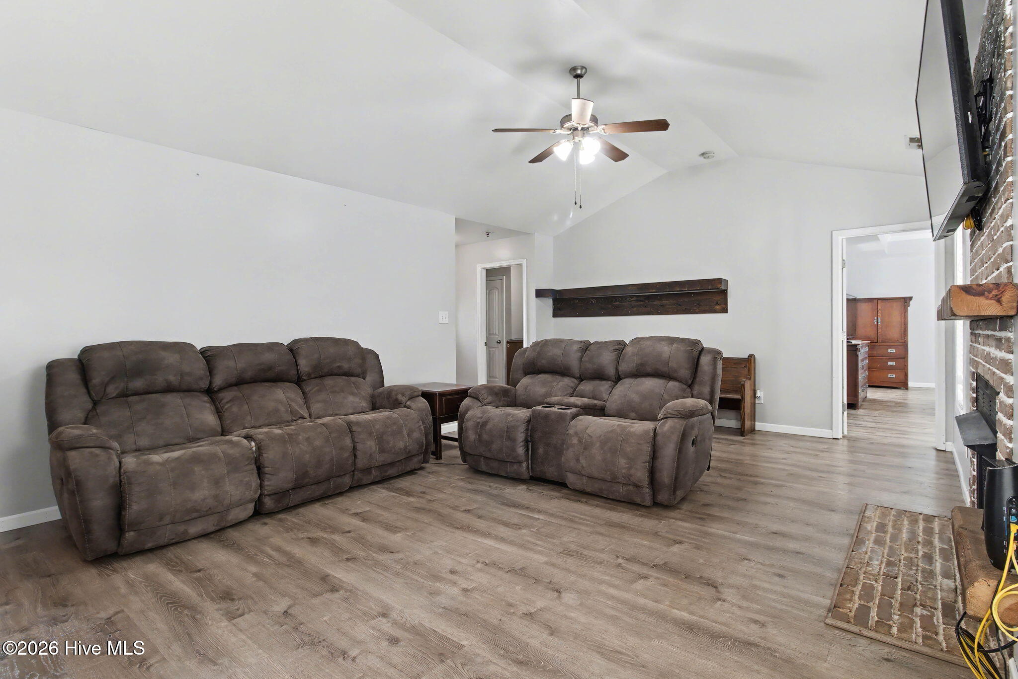 100546516 | Photo 10