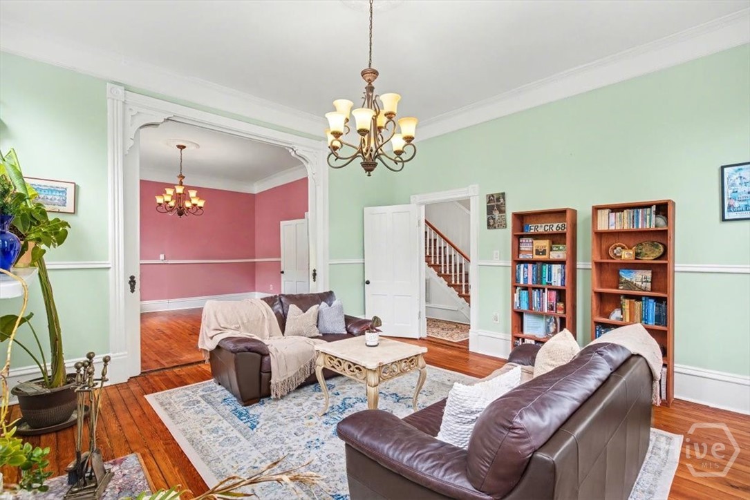 5th image of 1007 Lincoln St, Savannah, GA 31401 | MLS# SA352614