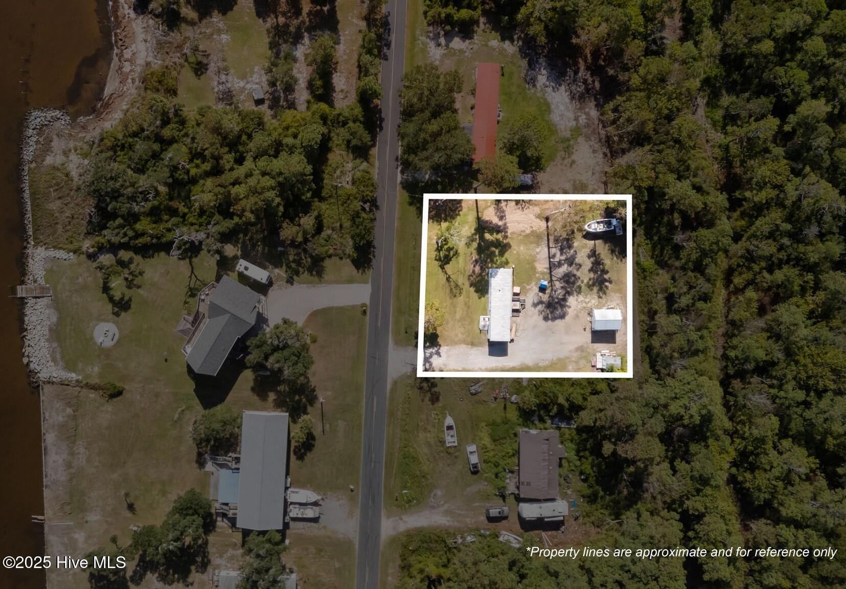 424 Lola Rd. poperty lines