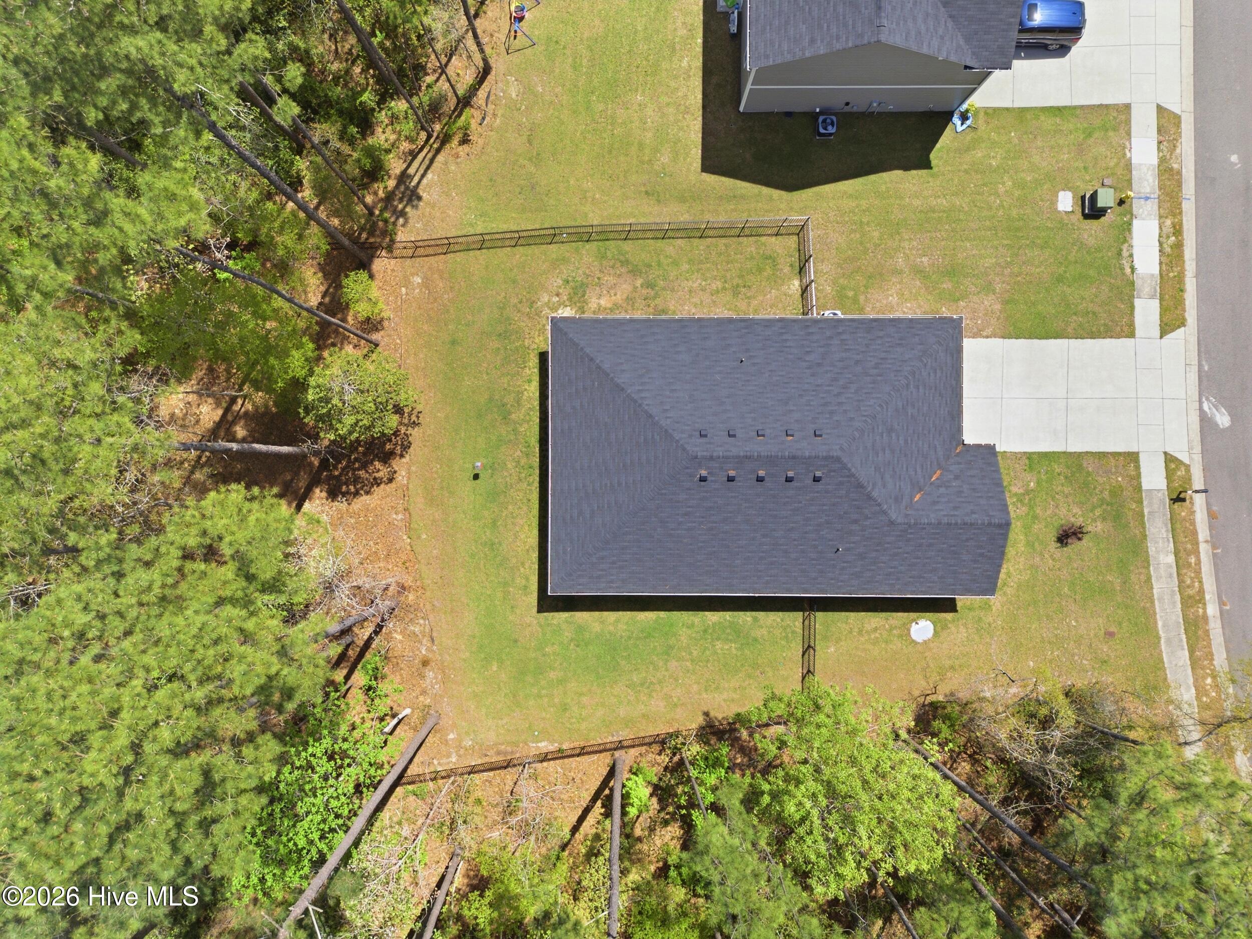 100565948 | Photo 63