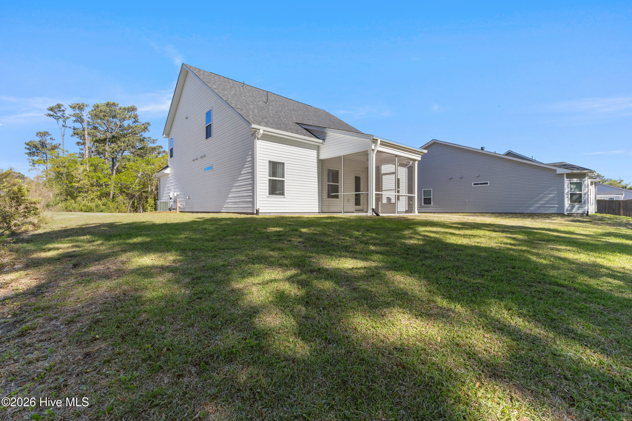 100535849 | Photo 27