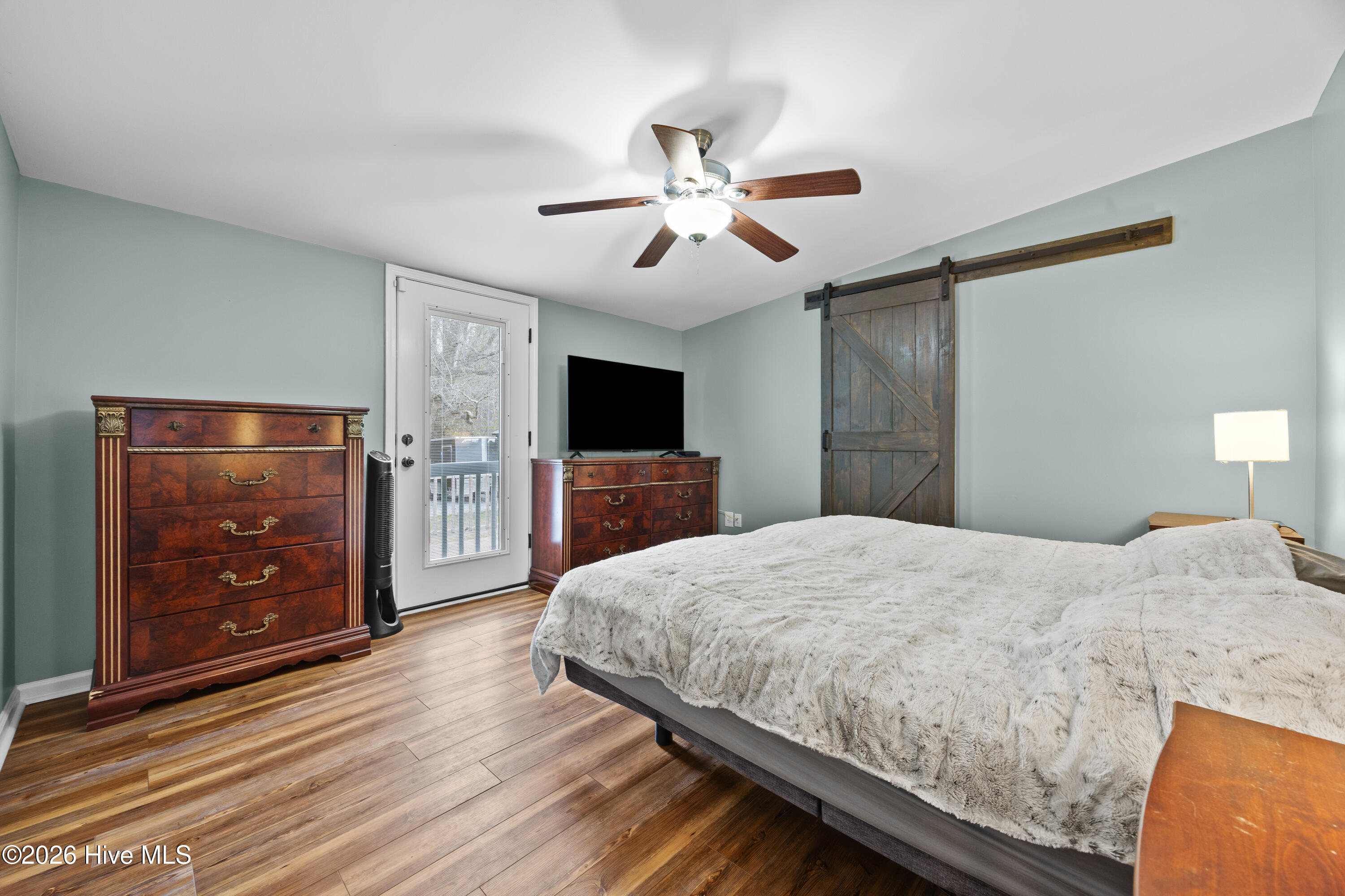 100551414 | Photo 18