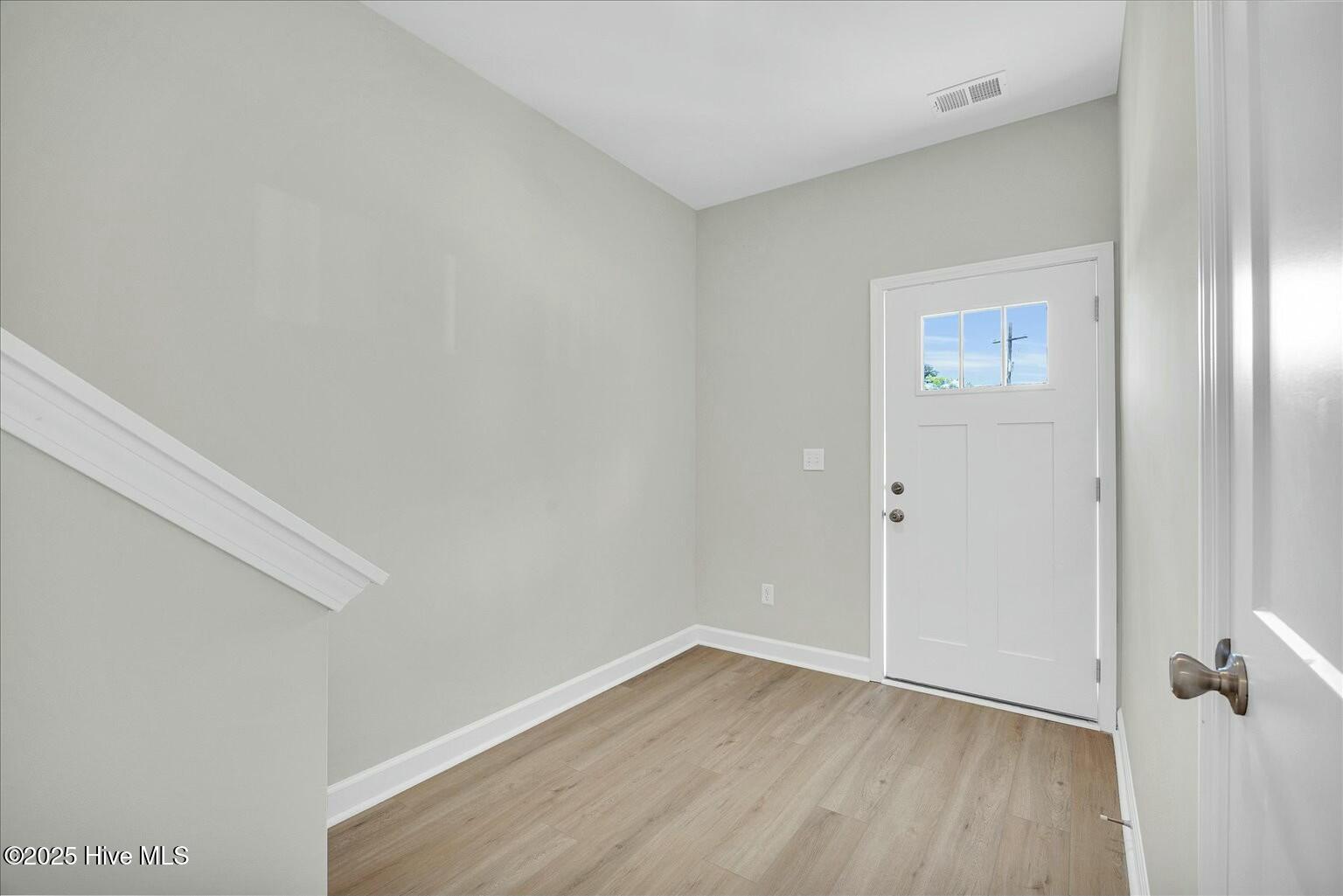 100484264 | Photo 22