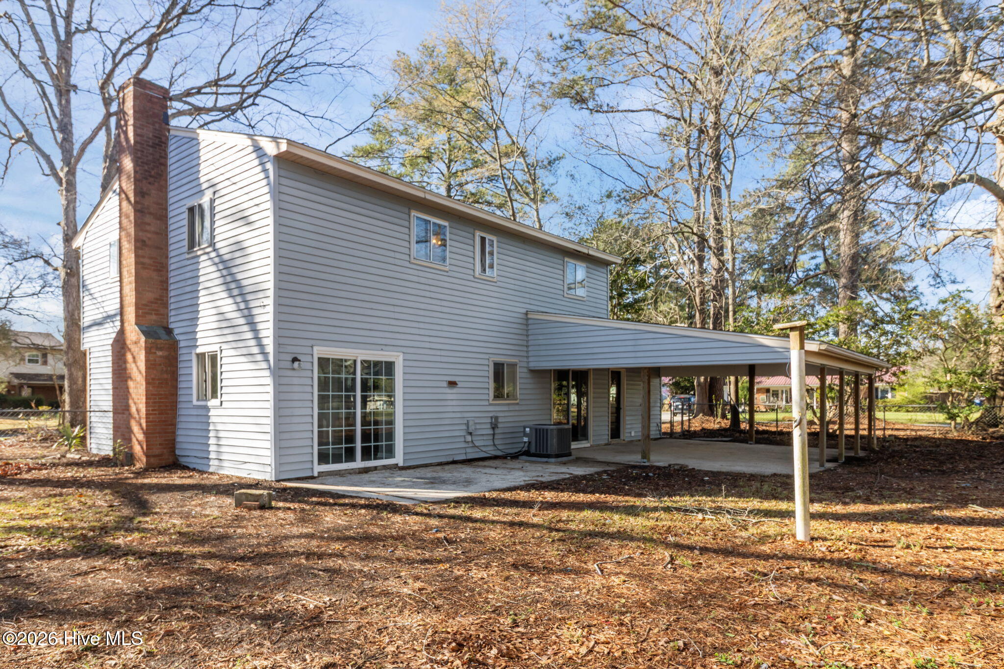 100560712 | Photo 50