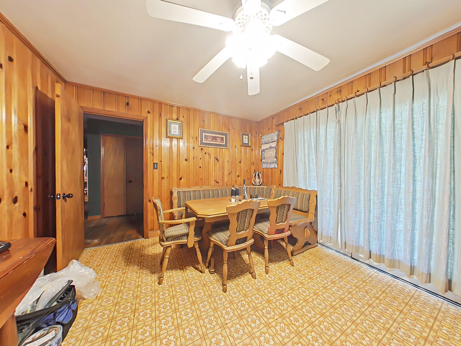 14-Dining Room - 2025-07-18T114838