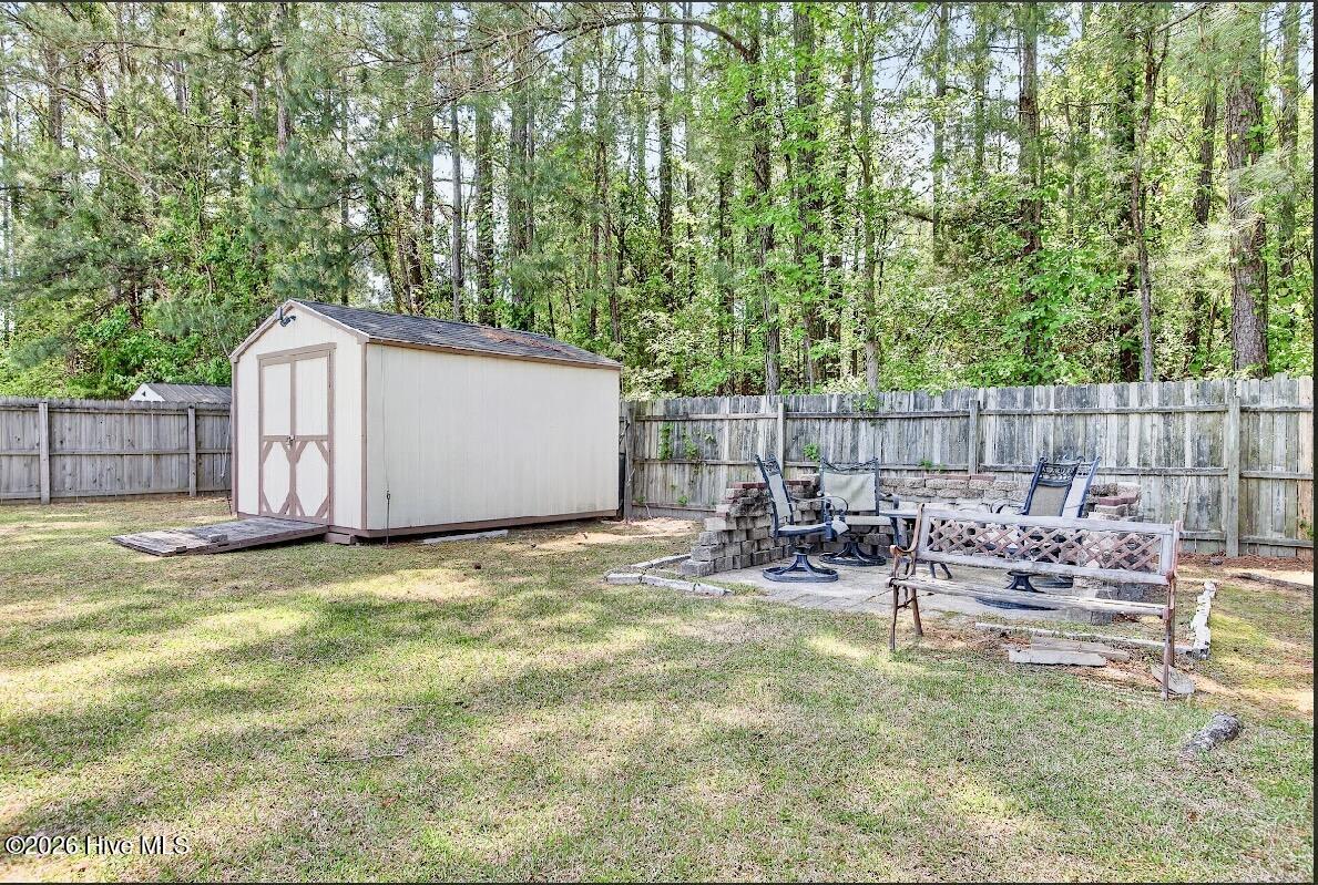 100567713 | Photo 24