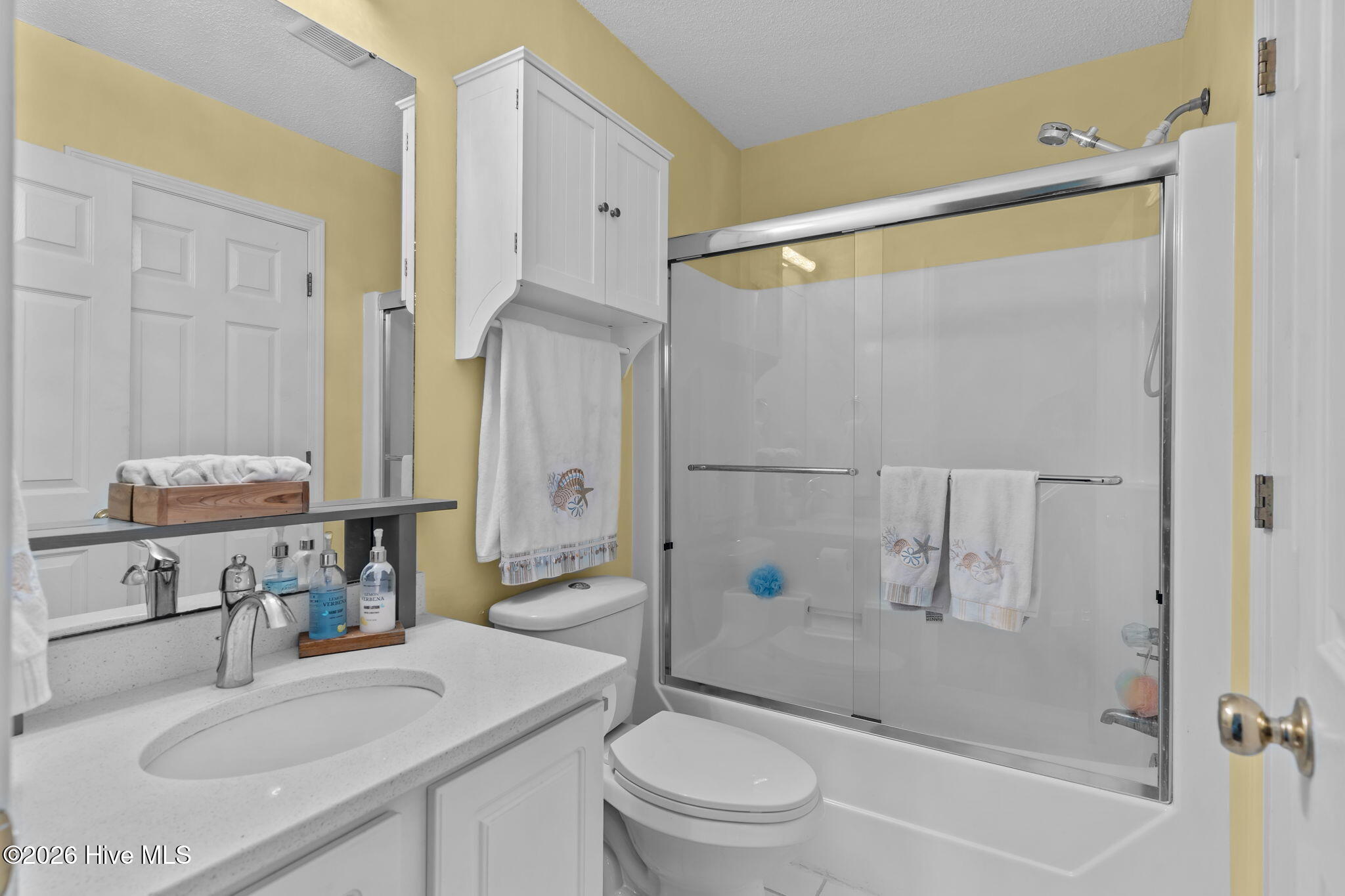 100551666 | Photo 27