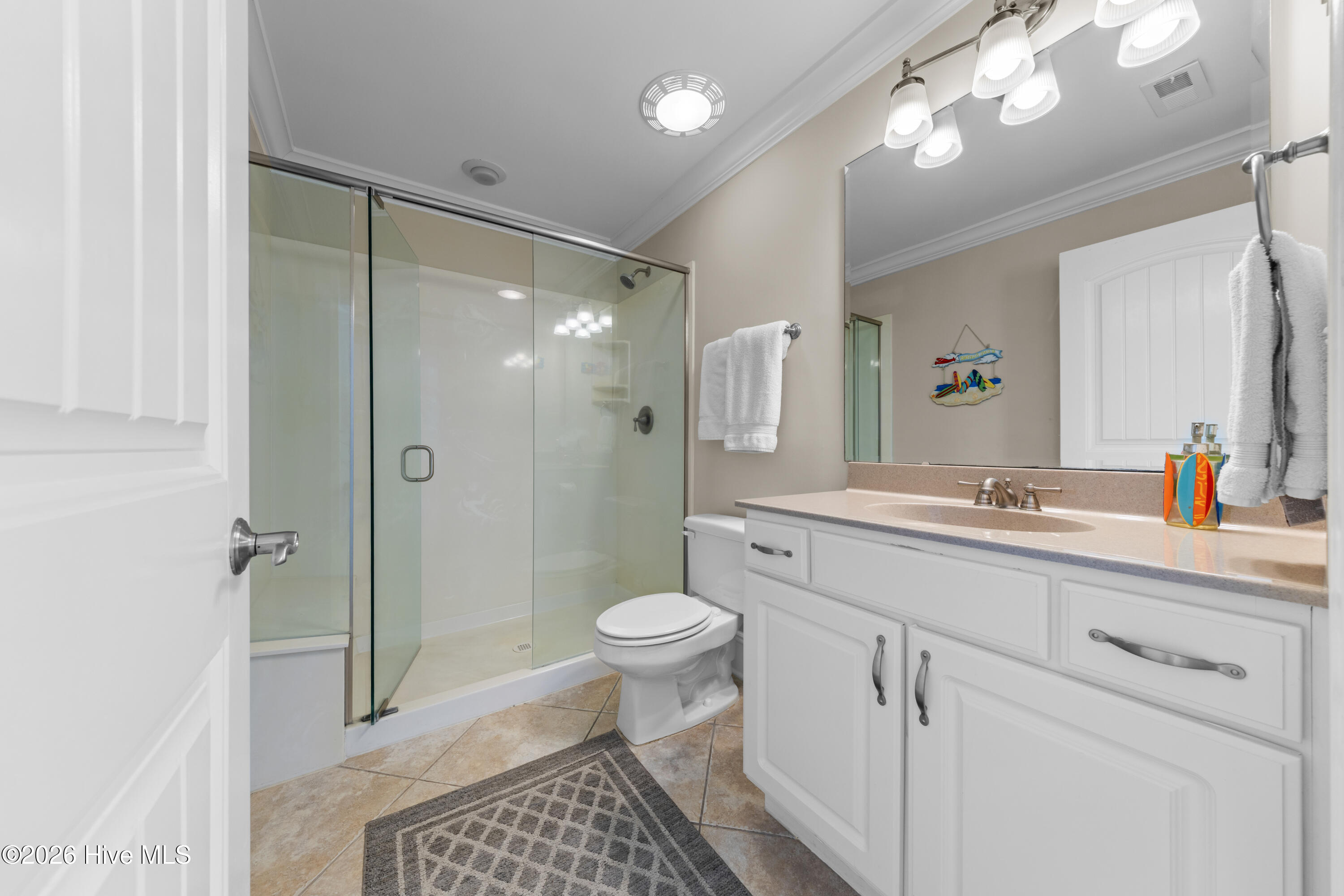 100552955 | Photo 16