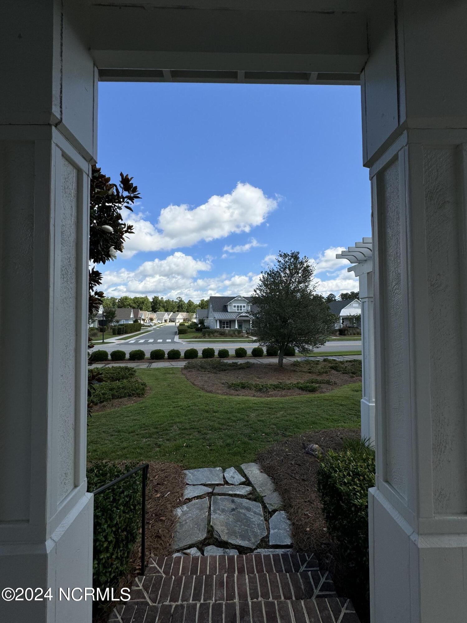 100555381 | Photo 33