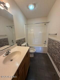 100553738 | Photo 11