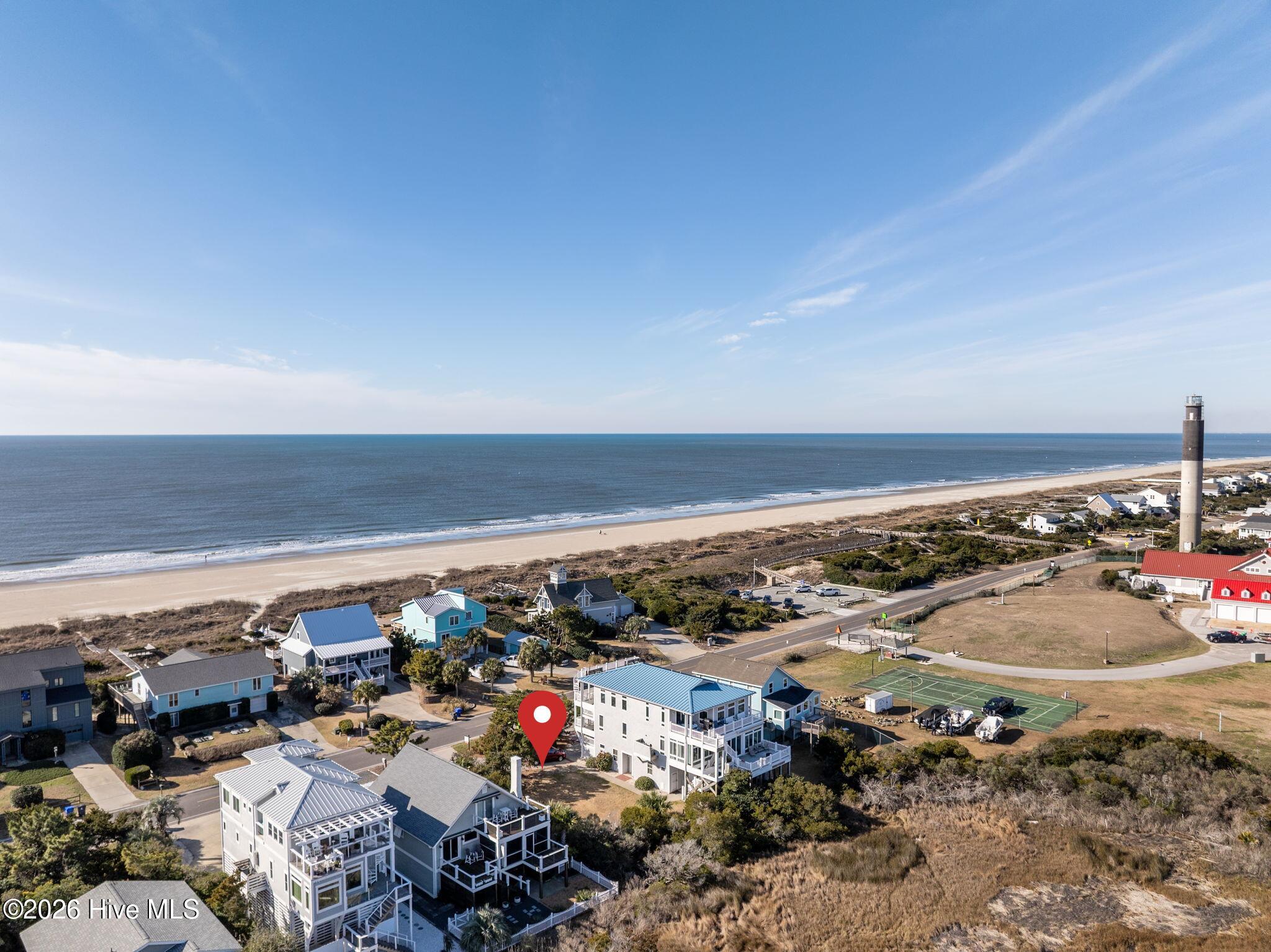 100550406 | Photo 41