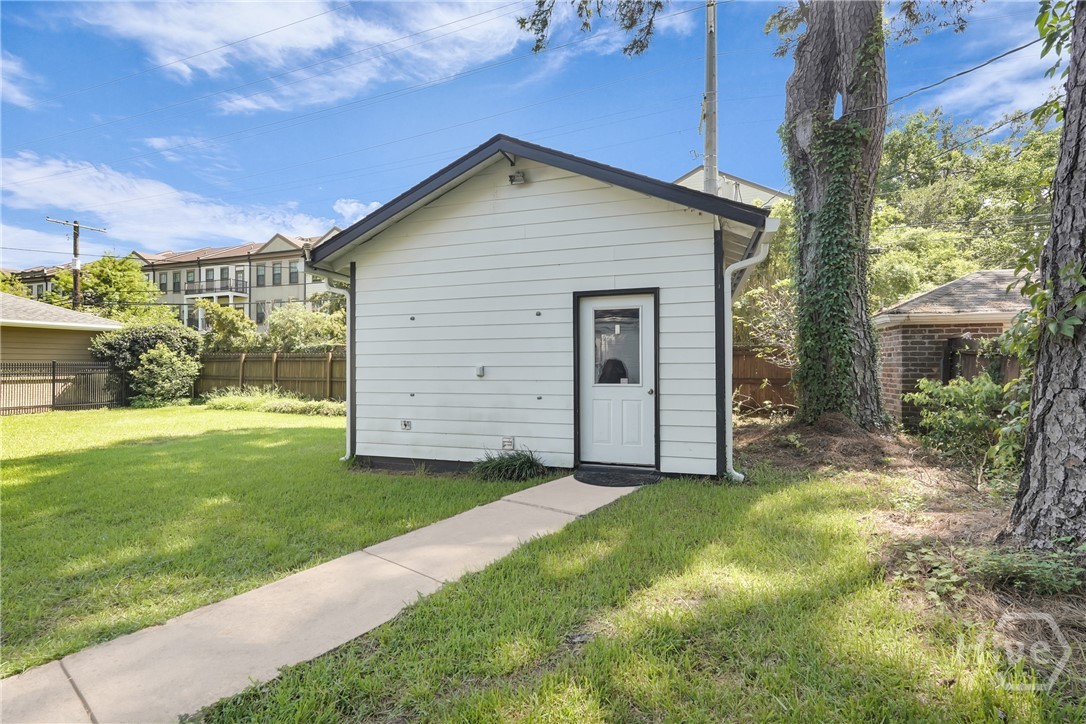 103 E 60th Street